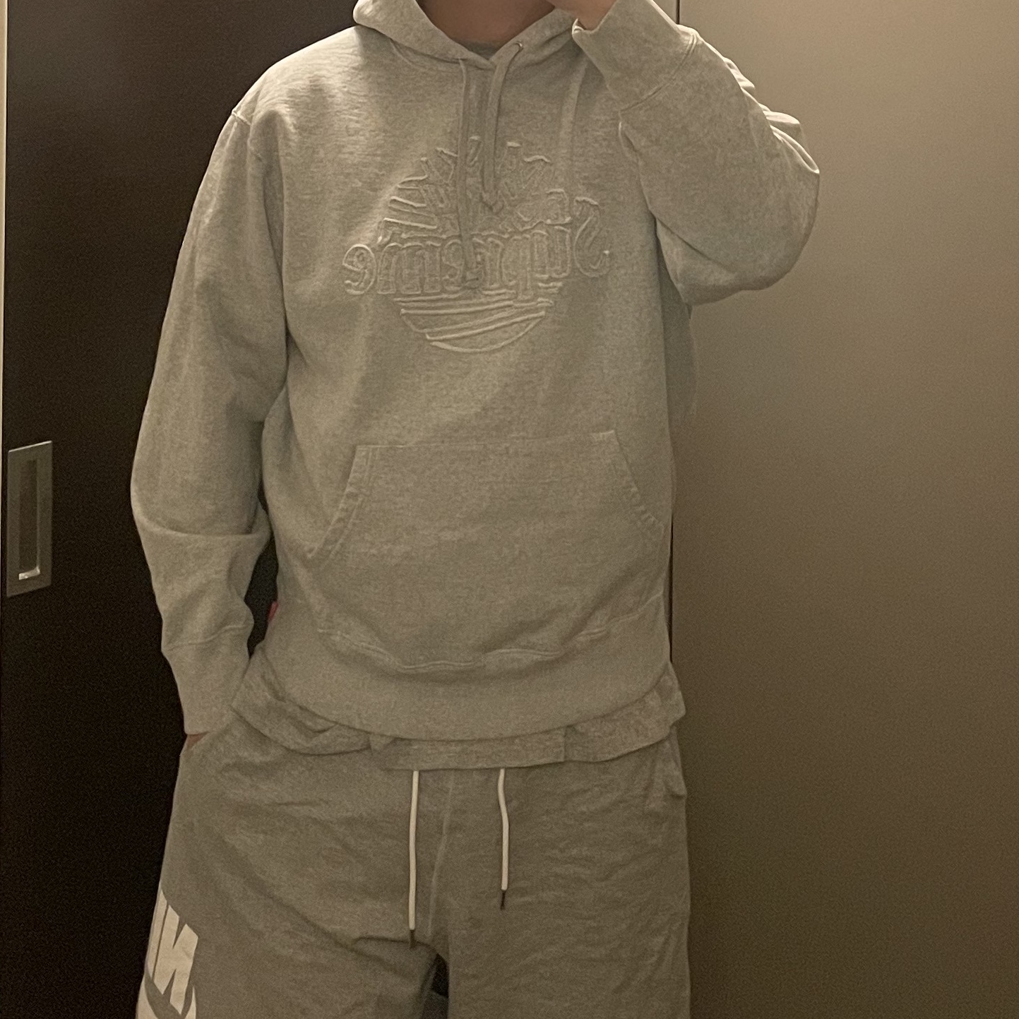 Supreme x Timberland Hooded Sweatshirt Heather Grey - 23SS 착용 스타일