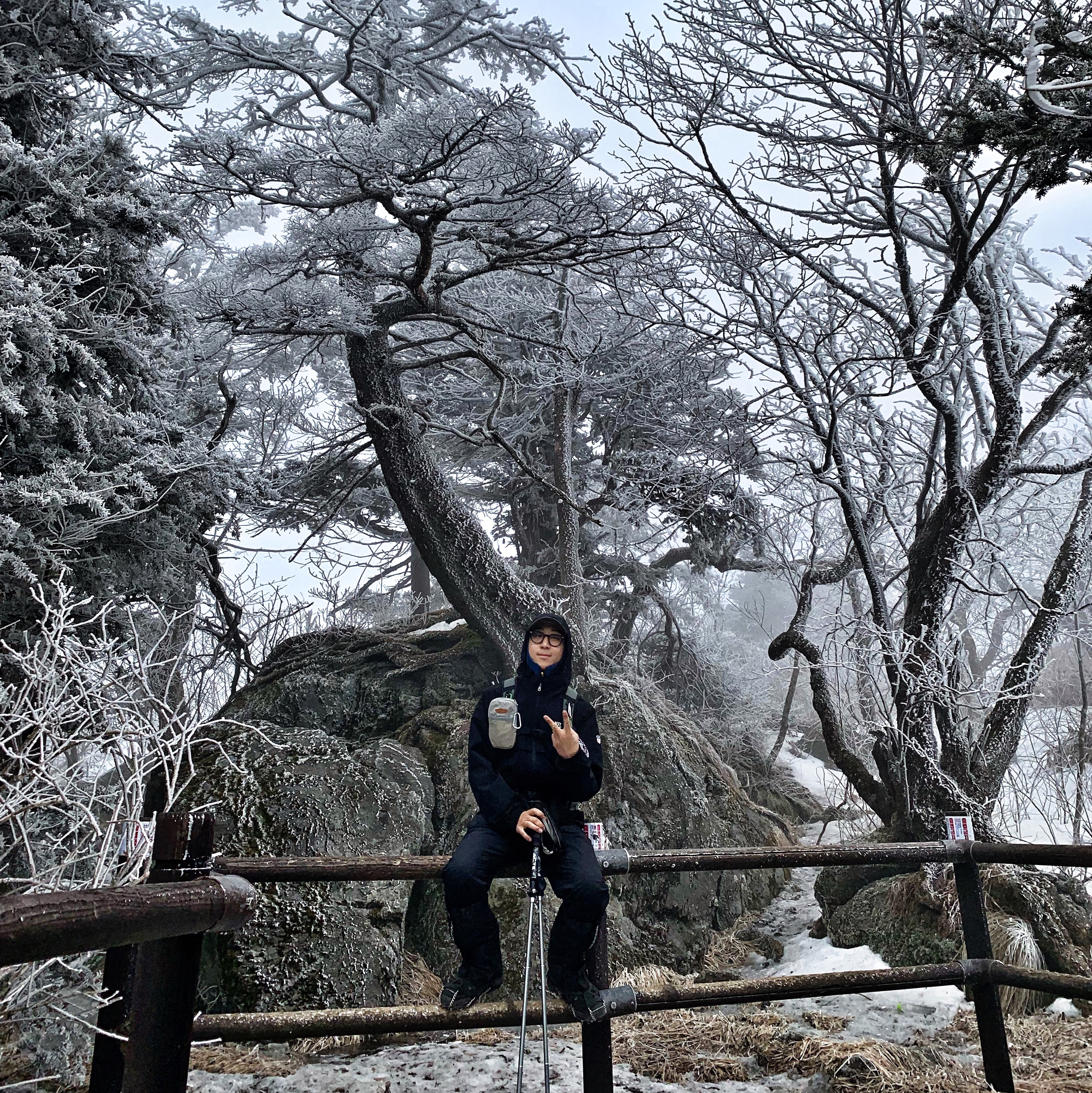 insta : jipkkuseok님의 스타일 - 4