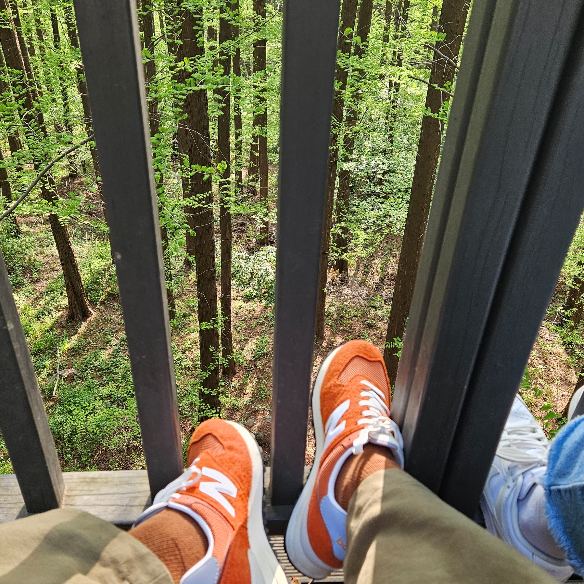 New Balance 574 Heritage Orange Burst White 착용 스타일 - 1