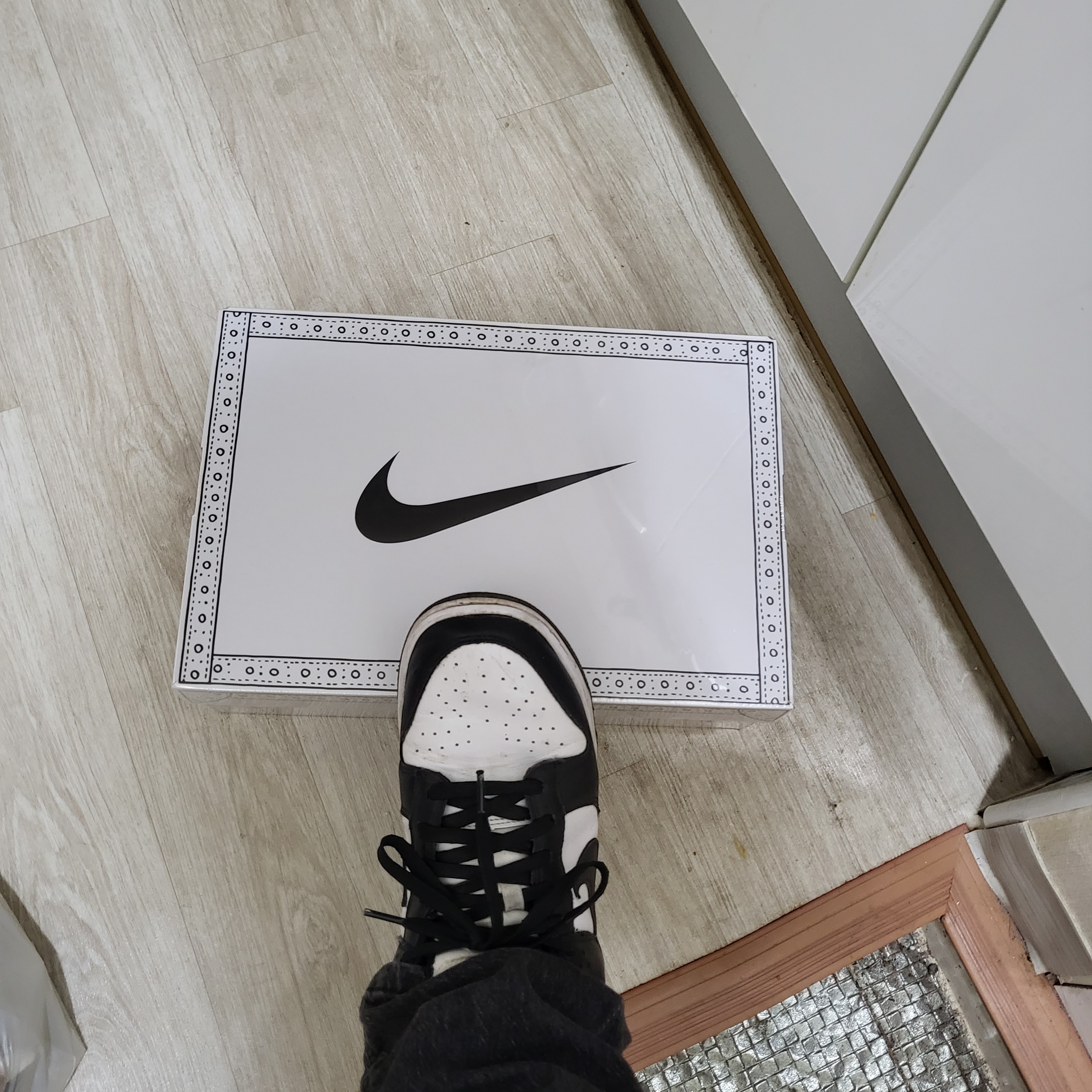 Nike x Peaceminusone Kwondo1 Black and White, Nike Dunk Low Retro Black 착용 스타일
