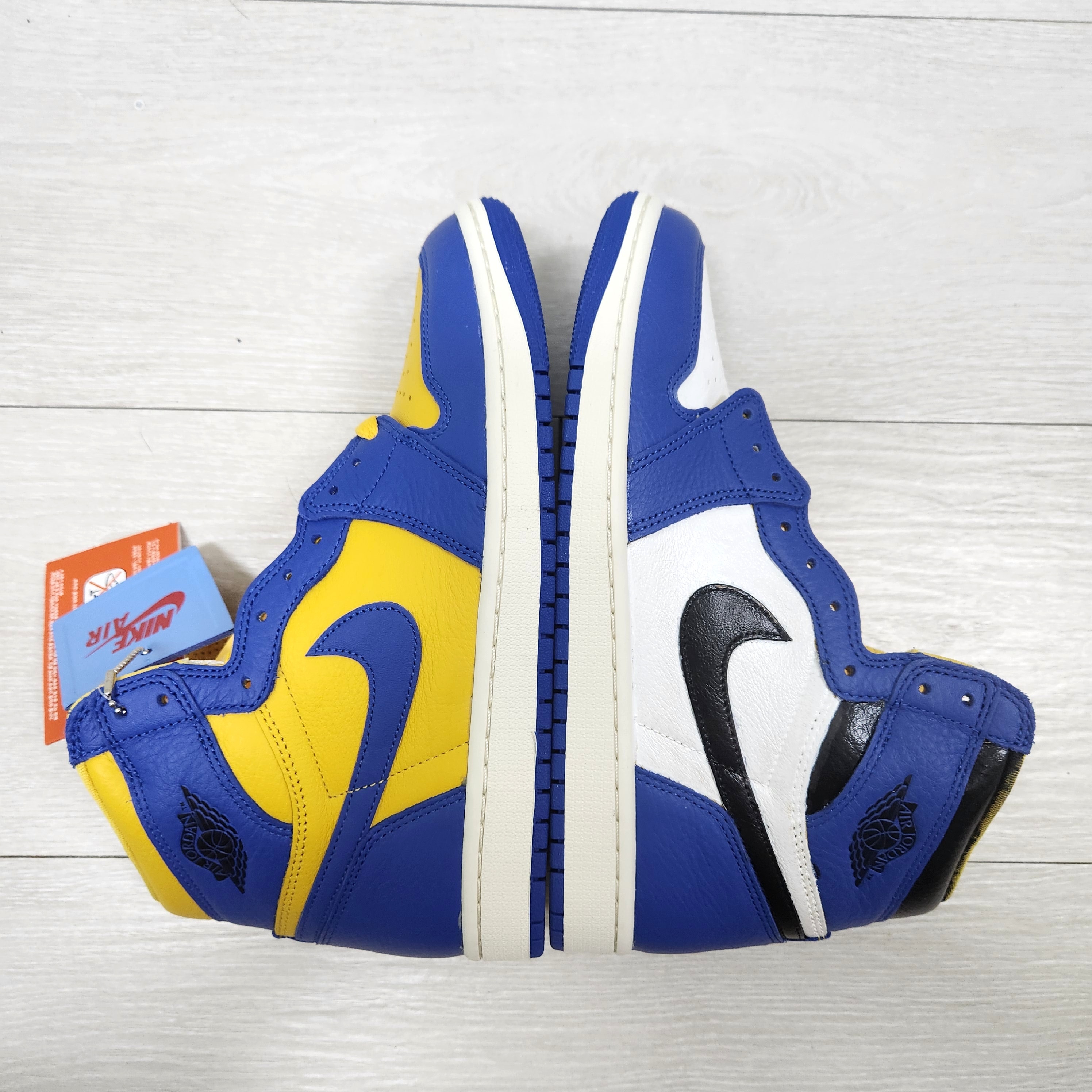 (W) Jordan 1 Retro High OG Game Royal and Varsity Maize, Jordan 1 Retro High Game Royal 착용 스타일
