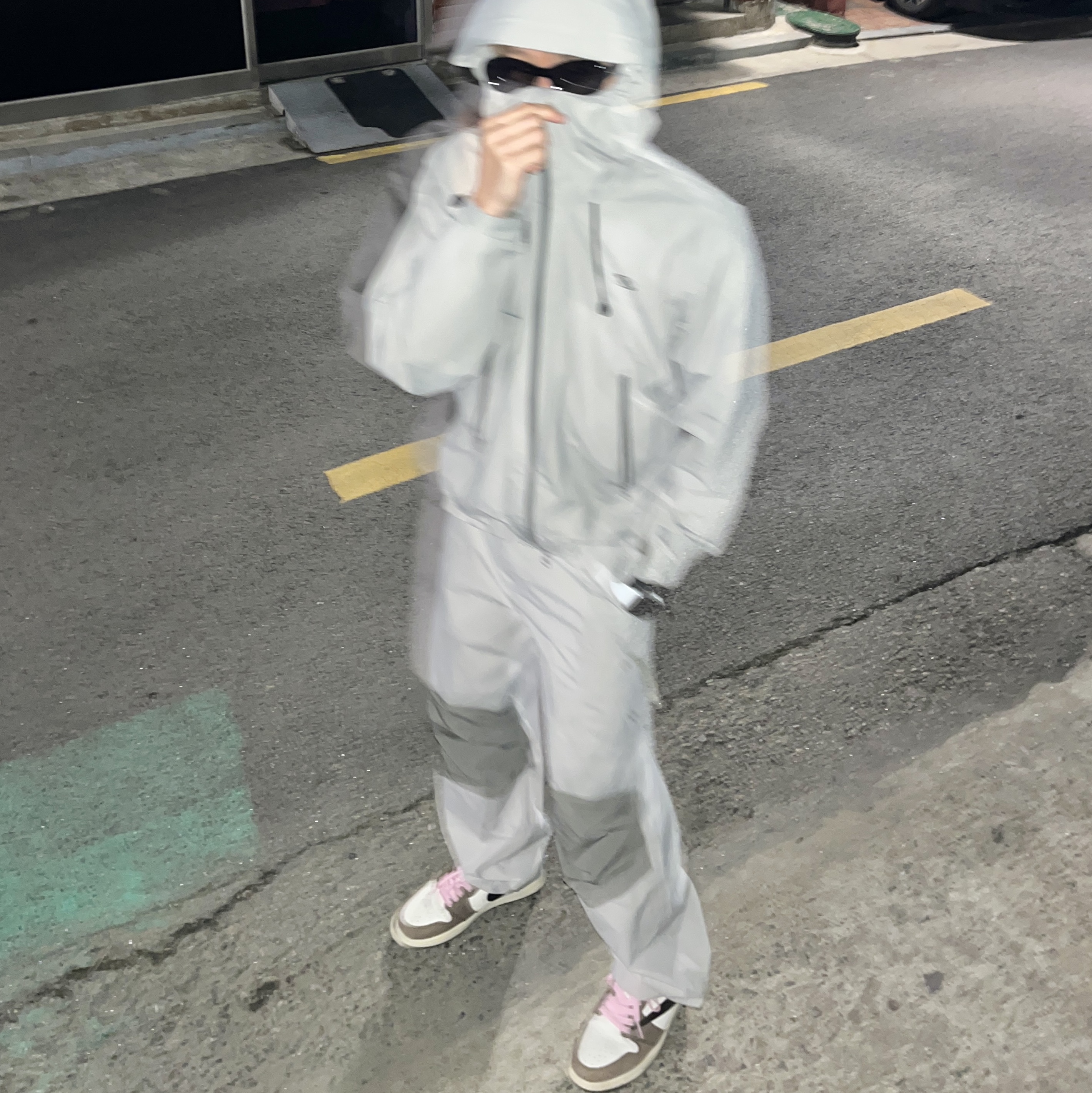 Sansan Gear Windblock Pants Grey - 23SS, Jordan 1 x Travis Scott Retro High OG SP Mocha 착용 스타일 - 2