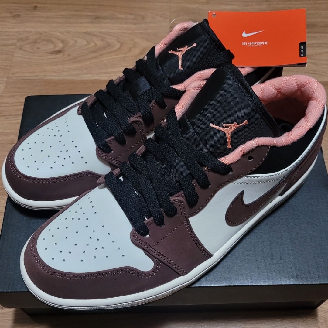 Jordan 1 Low SE Chocolate Bliss 착용 스타일