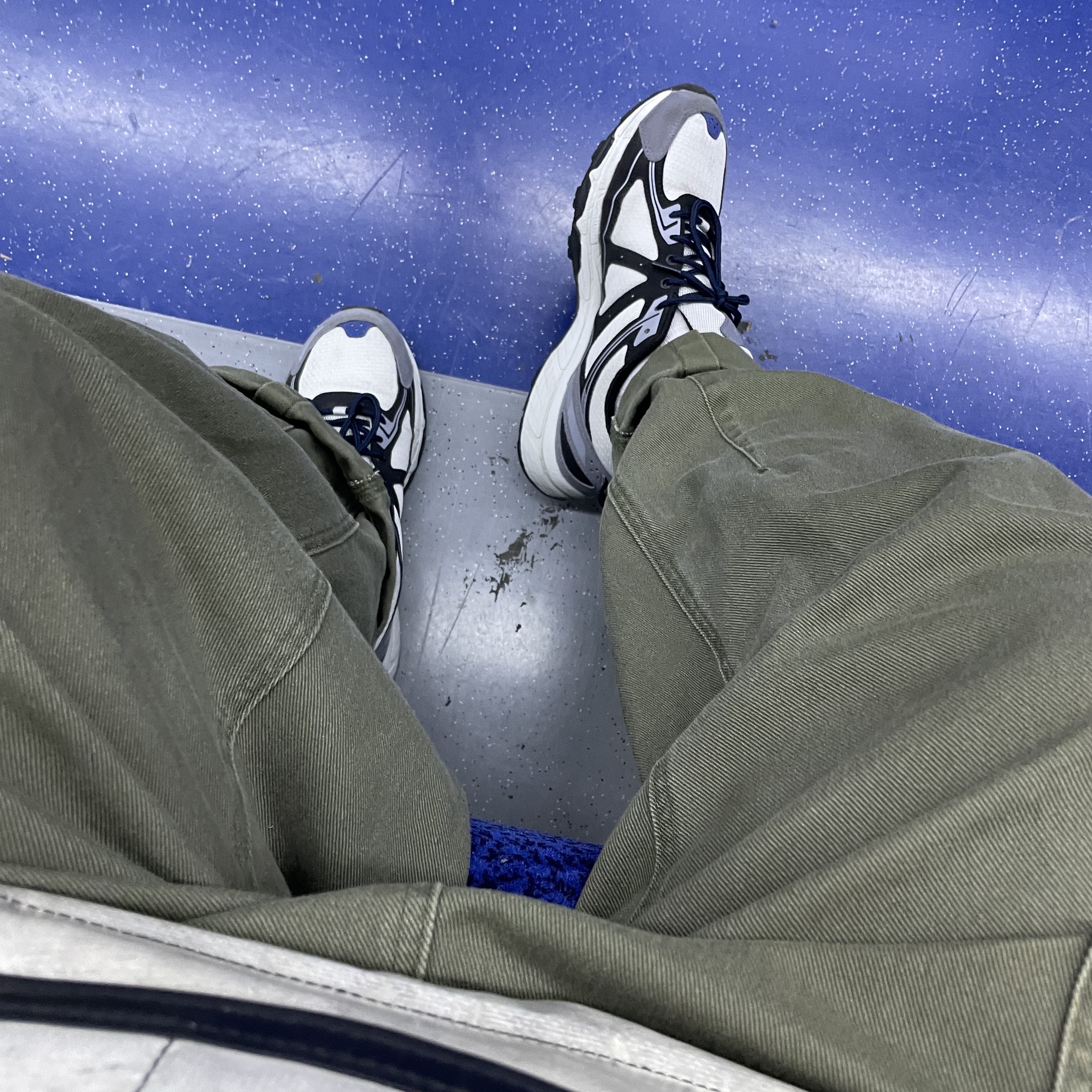 Asics Gel-Venture 6 SPS Glacier Grey 착용 스타일