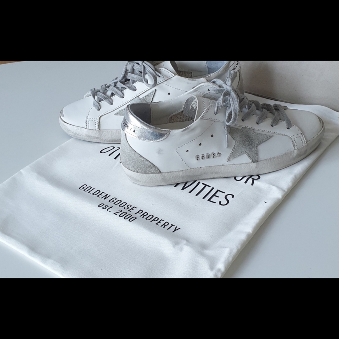 (W) Golden Goose Superstar White Silver Heel Tab Sneakers 착용 스타일