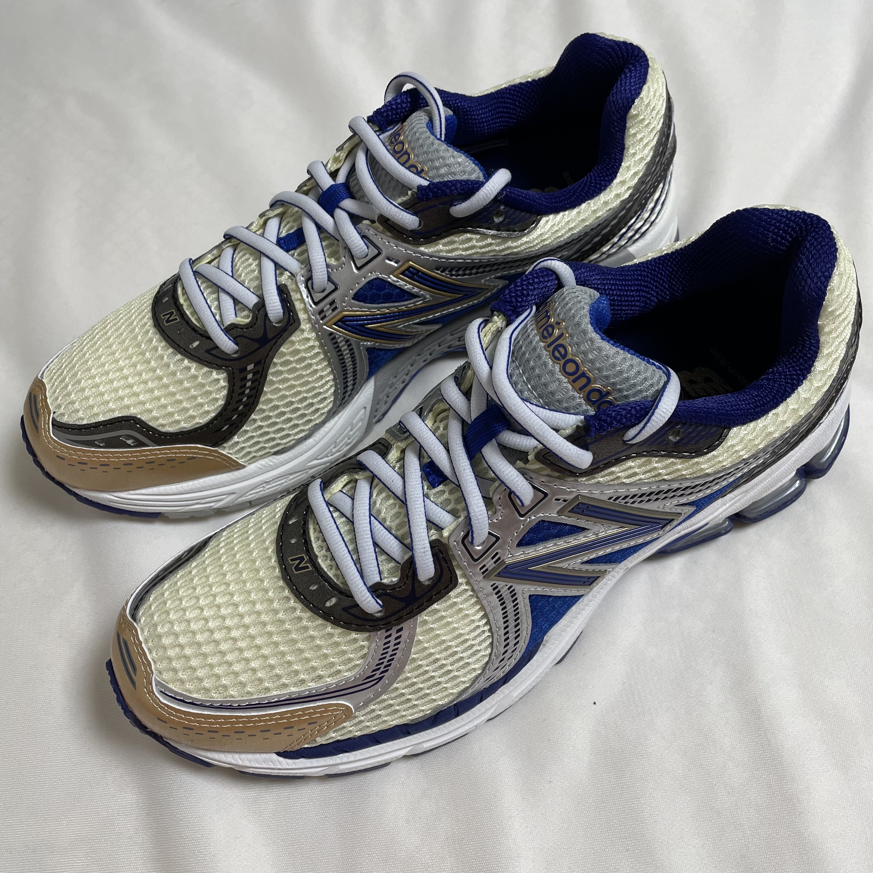 New Balance x Aime Leon Dore 860v2 Blue 착용 스타일 - 2