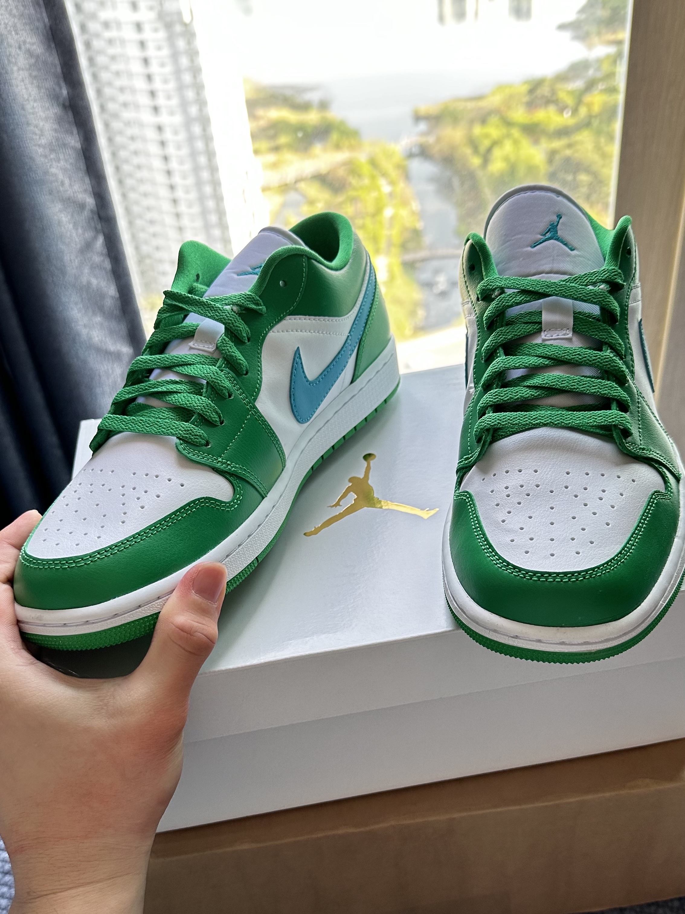 (W) Jordan 1 Low Lucky Green 착용 스타일