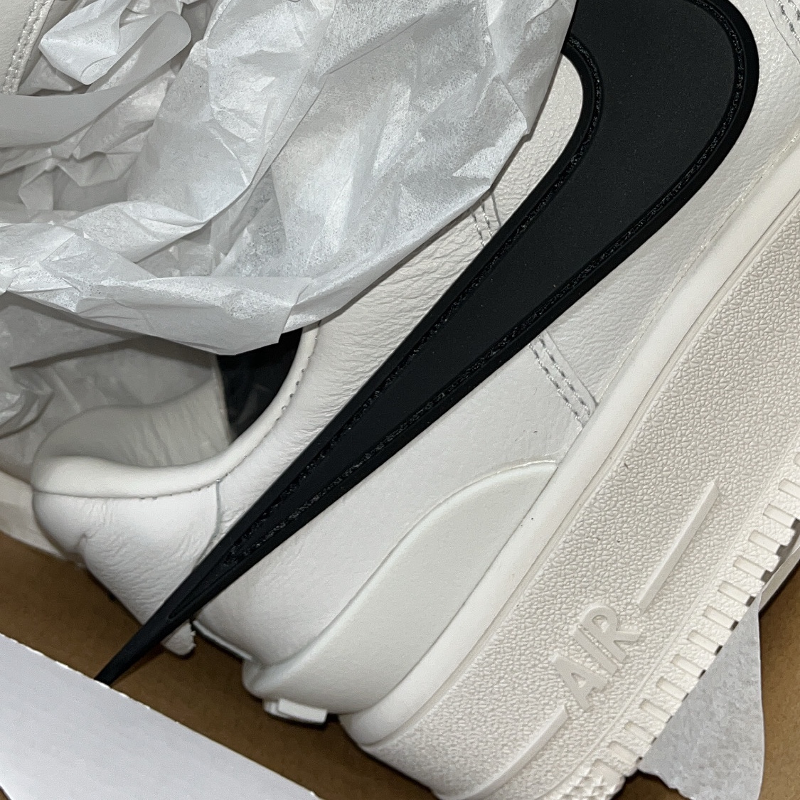Nike x Ambush Air Force 1 Low SP Phantom 착용 스타일