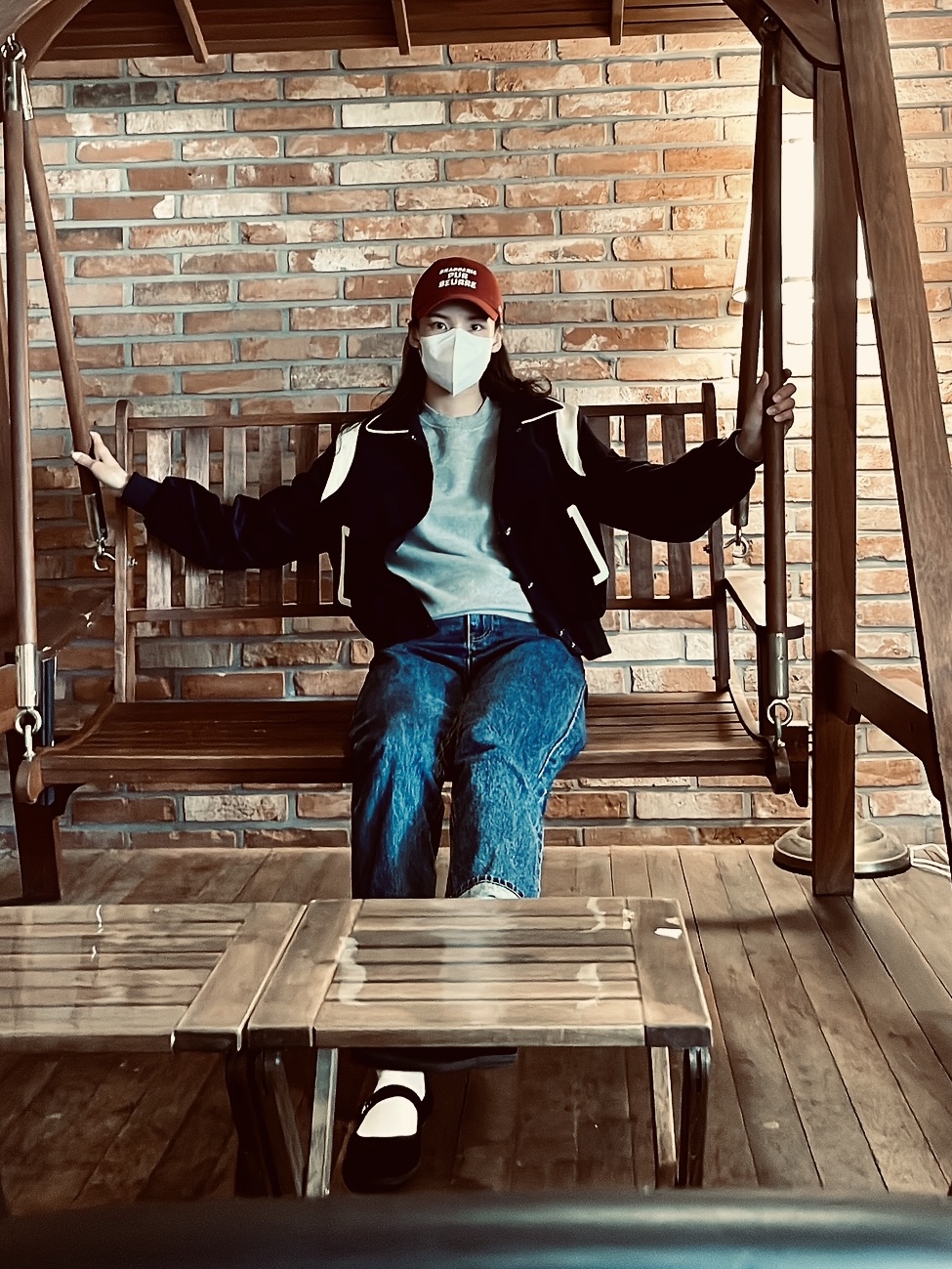 AMI de Coeur Sweatshirt Heather Grey, (W) Victoria Shoes Oda Mary Jane Negro 착용 스타일 - 3