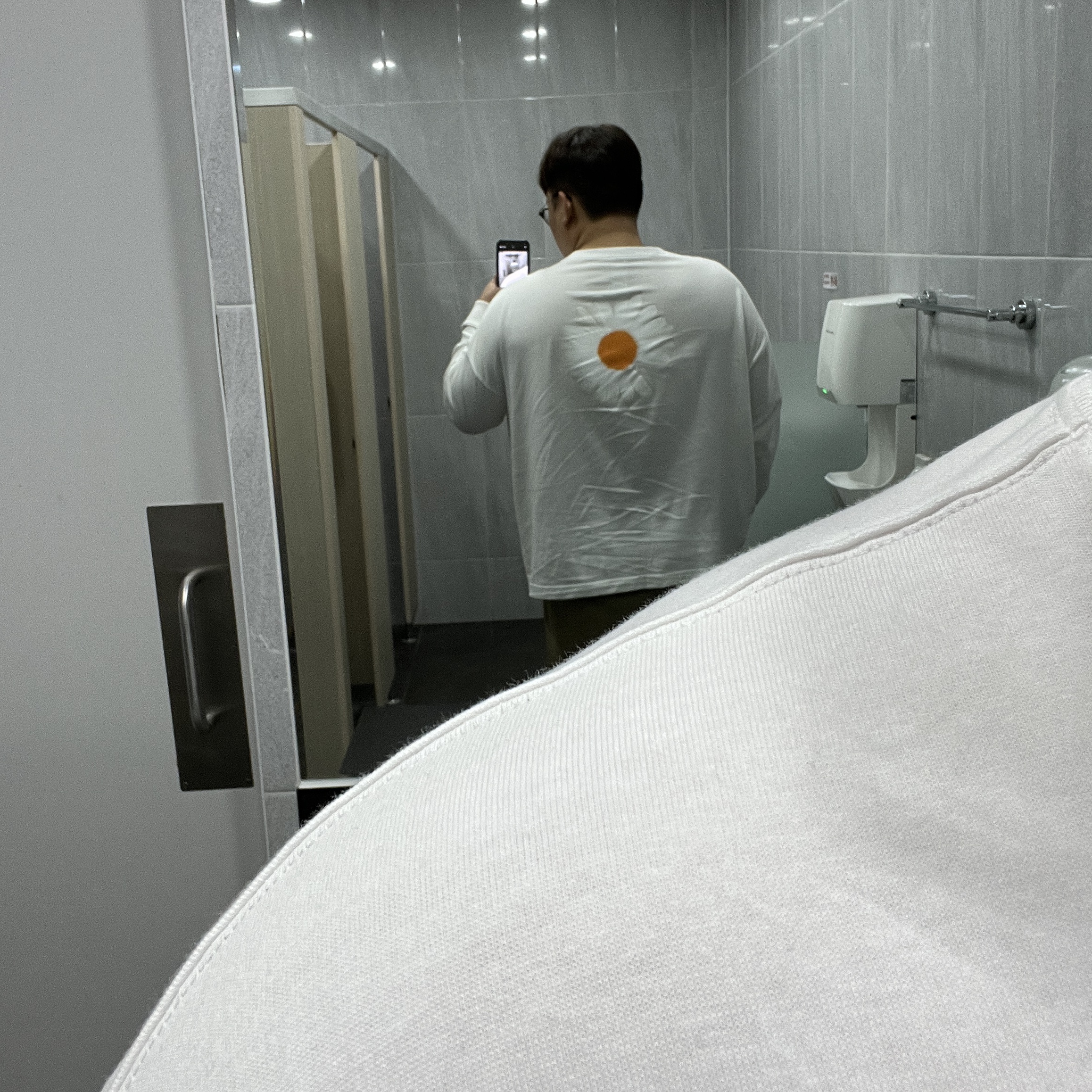 Nike x Peaceminusone LS T-Shirt White (DR0098-100) 착용 스타일 - 2