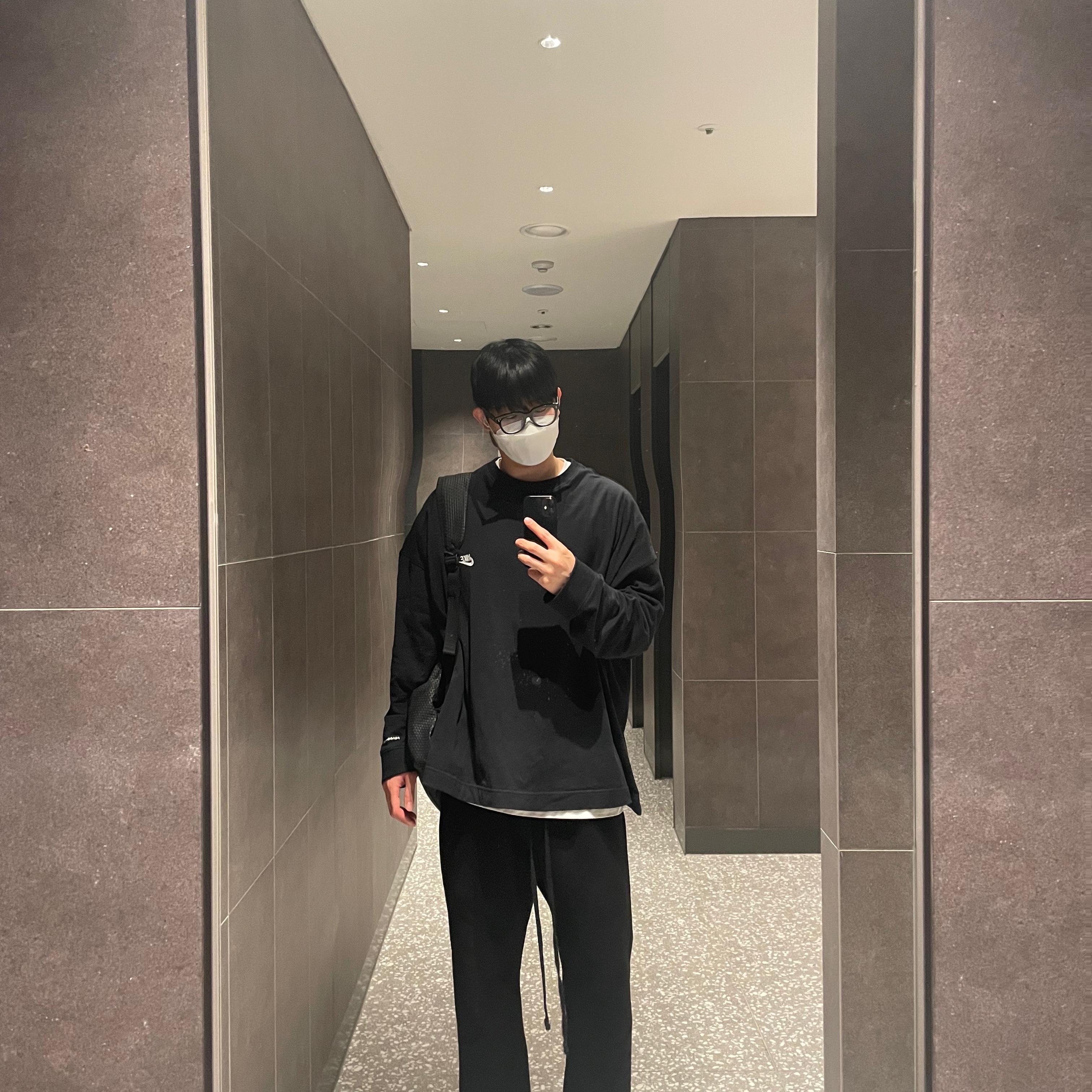 Nike x Peaceminusone LS T-Shirt Black (DR0098-010) 착용 스타일