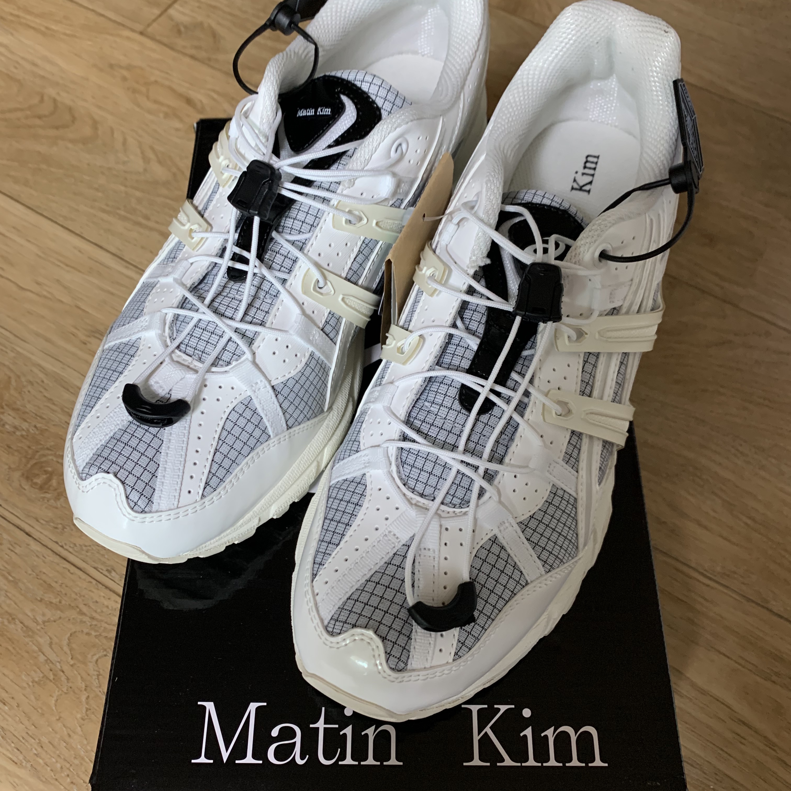(W) Asics x Matin Kim Gel-Sonoma 15-50 Glacier Grey White 착용 스타일 - 1