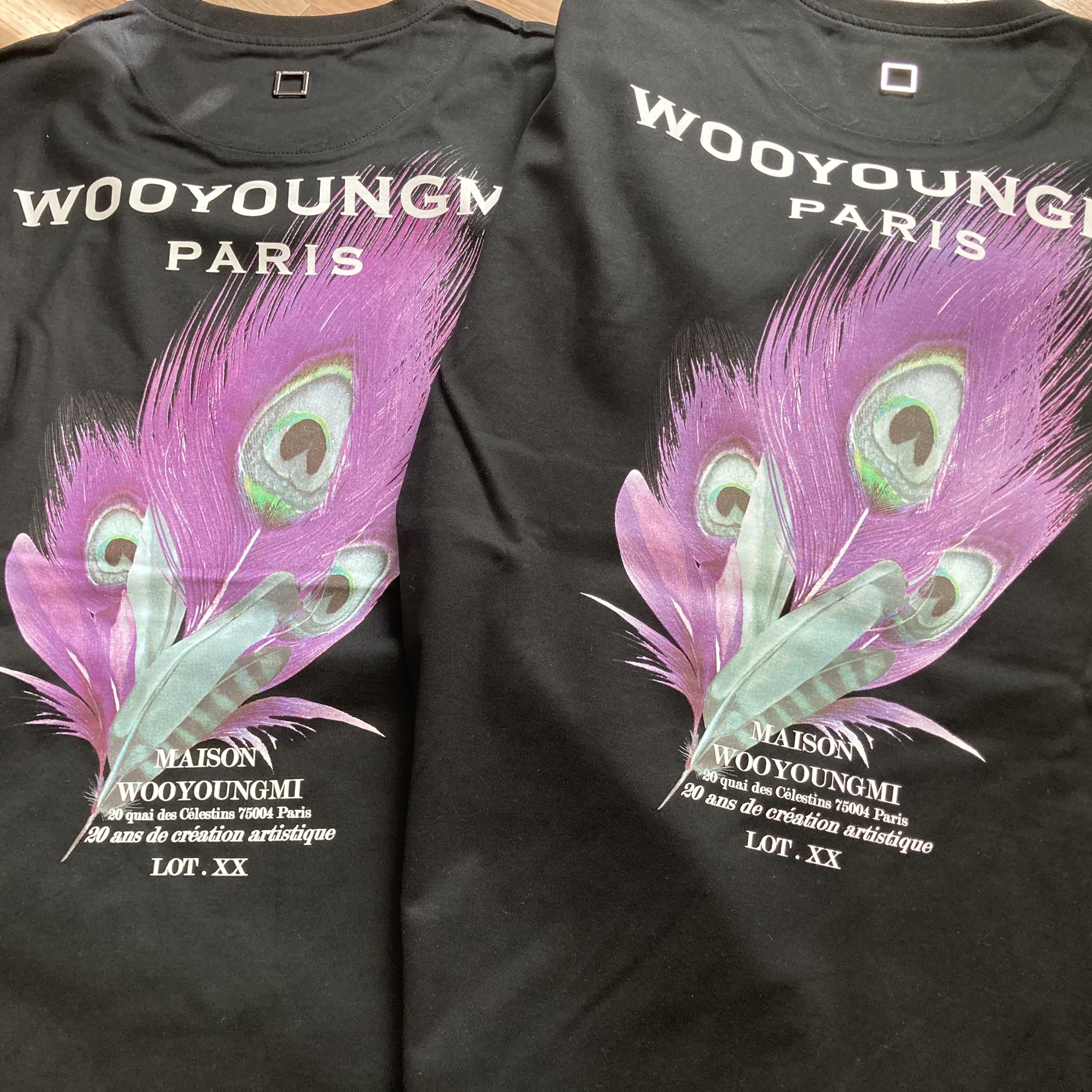 Wooyoungmi Feather Back Logo T-Shirt Black - 23SS 착용 스타일 - 3