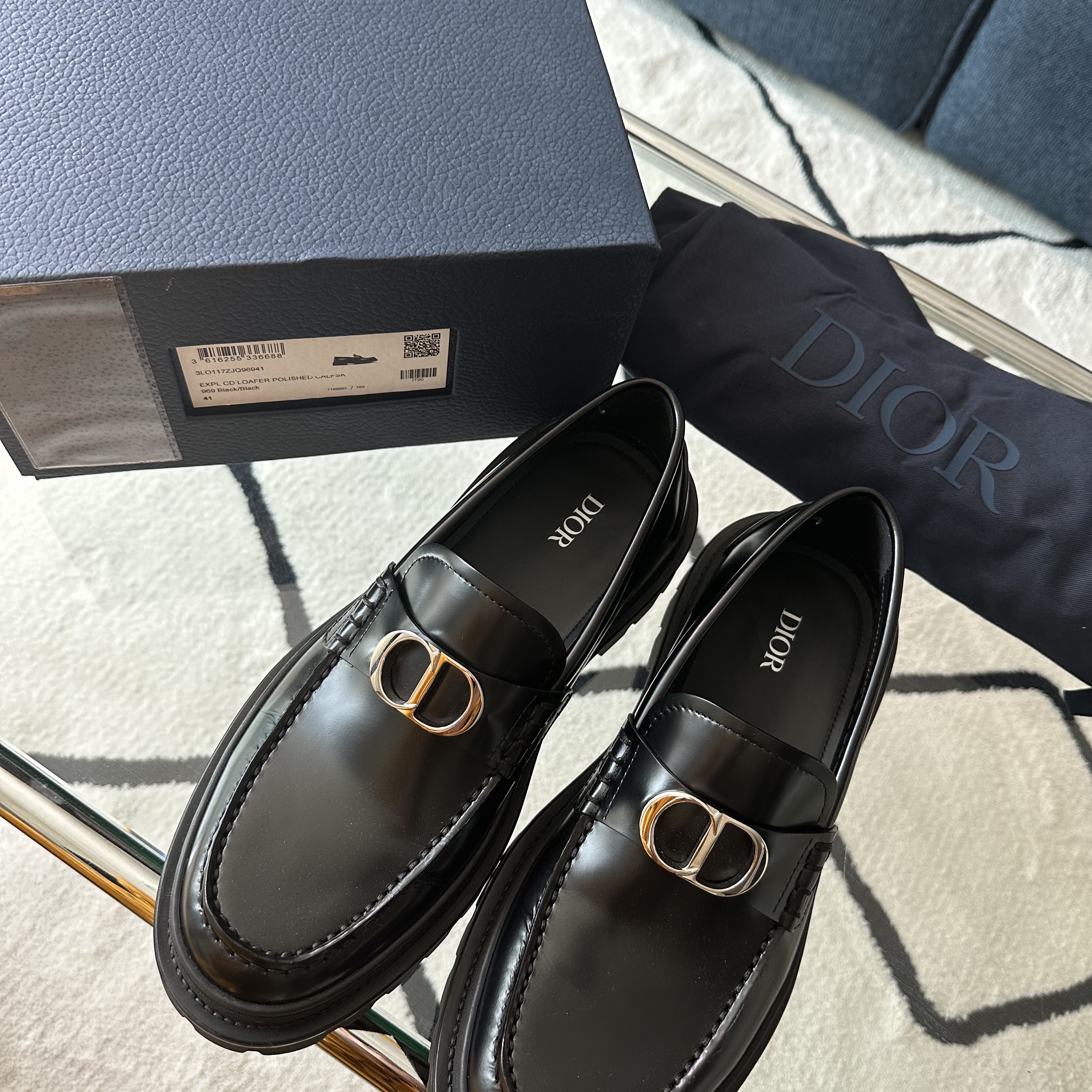 Dior Explorer Loafer Smooth Calfskin Black 착용 스타일