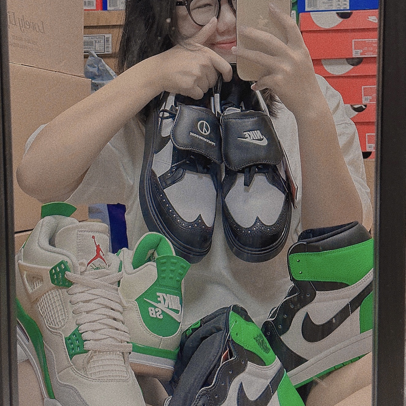 Nike x Peaceminusone Kwondo1 Black and White, Jordan 4 x Nike SB Retro SP Pine Green 착용 스타일