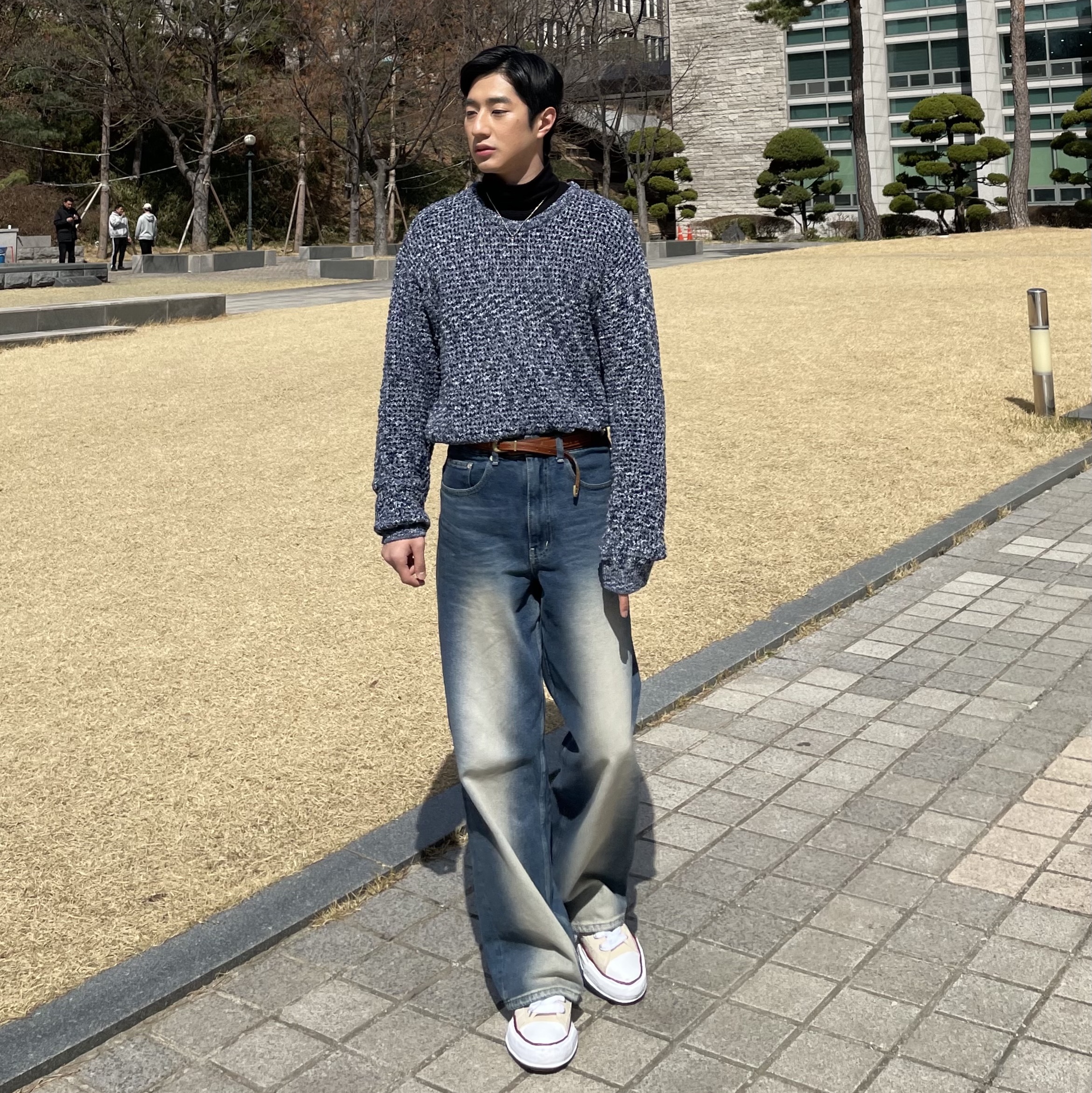 Maison Mihara Yasuhiro Peterson OG Sole Canvas Low-top Sneakers Natural 착용 스타일 - 2