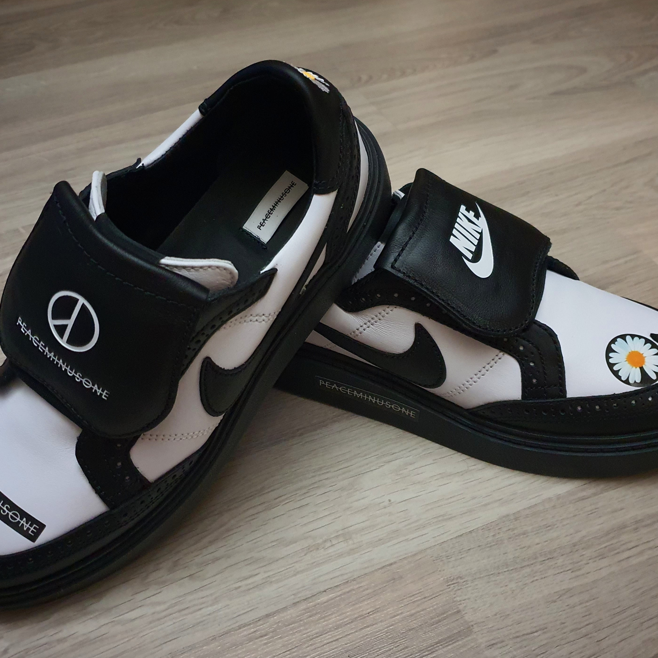 Nike x Peaceminusone Kwondo1 Black and White 착용 스타일 - 1