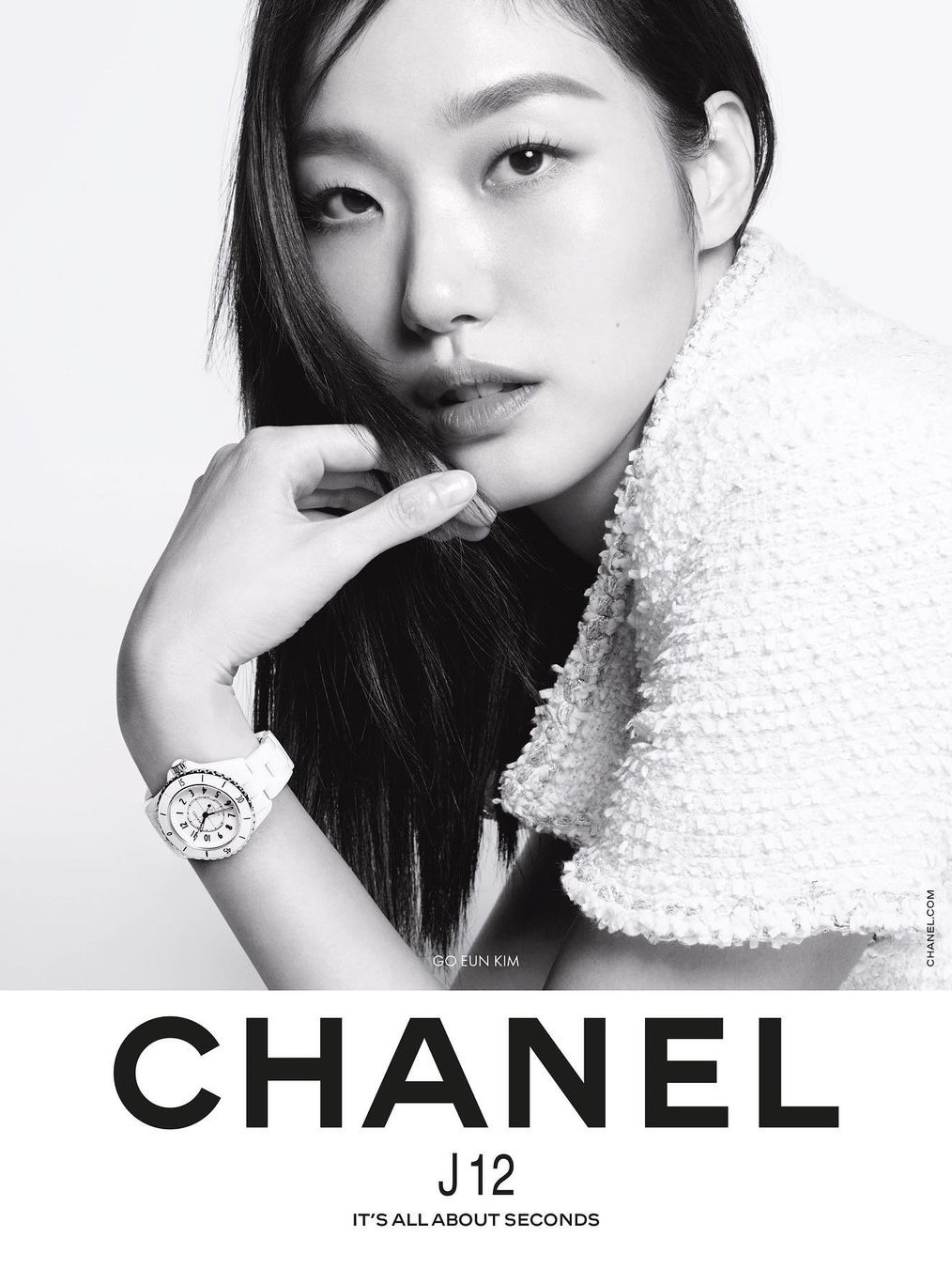 Chanel J12 Phantom Watch Caliber 12.1 38mm White 착용 스타일 - 1