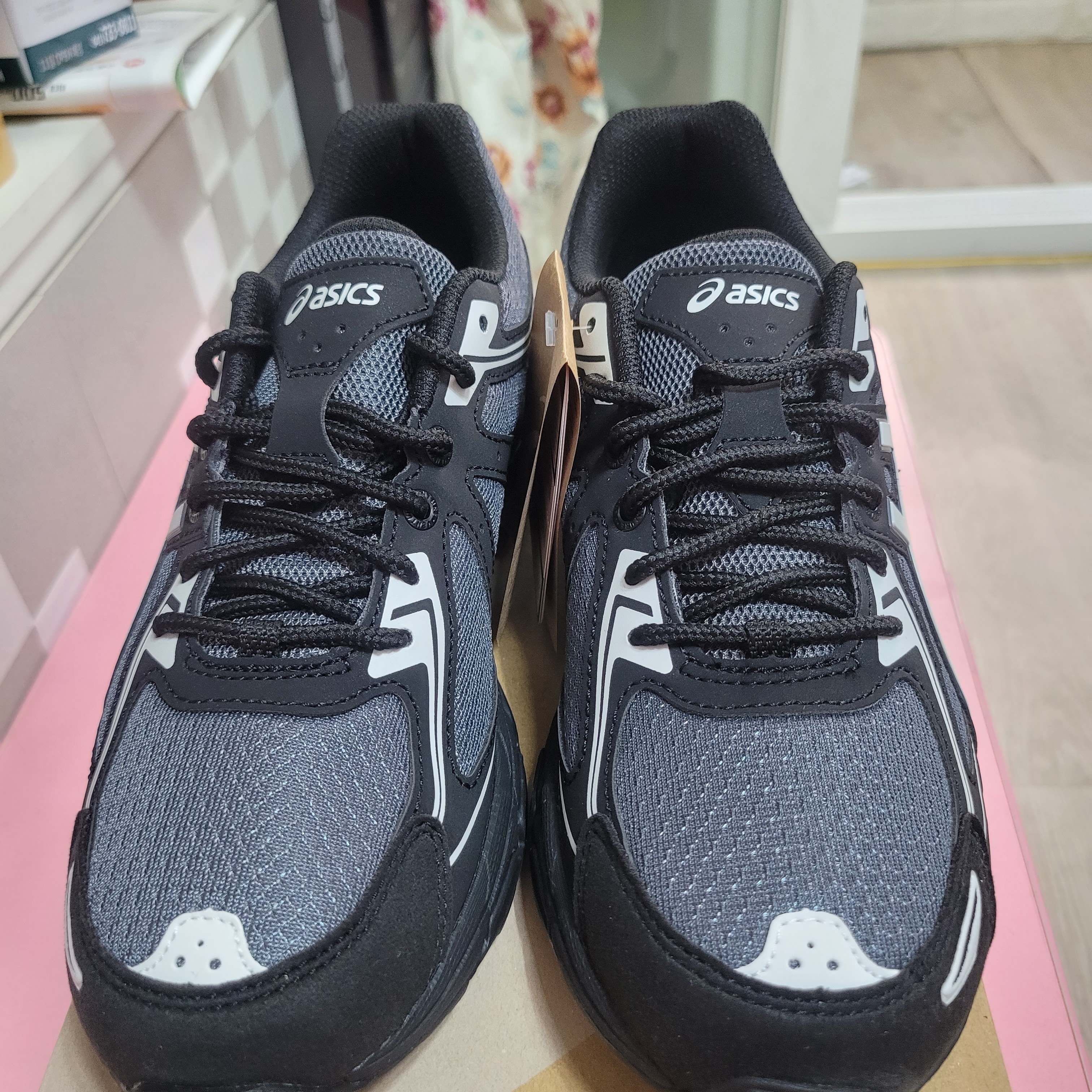 Asics Gel-Venture 6 Carrier Grey 착용 스타일