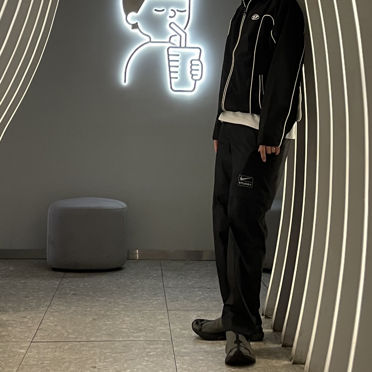 Diesel J-Hives Windbreaker with Contrast Piping Black, Nike x Stussy NRG FL Storm-Fit Pants Black (DO7170-010) 착용 스타일