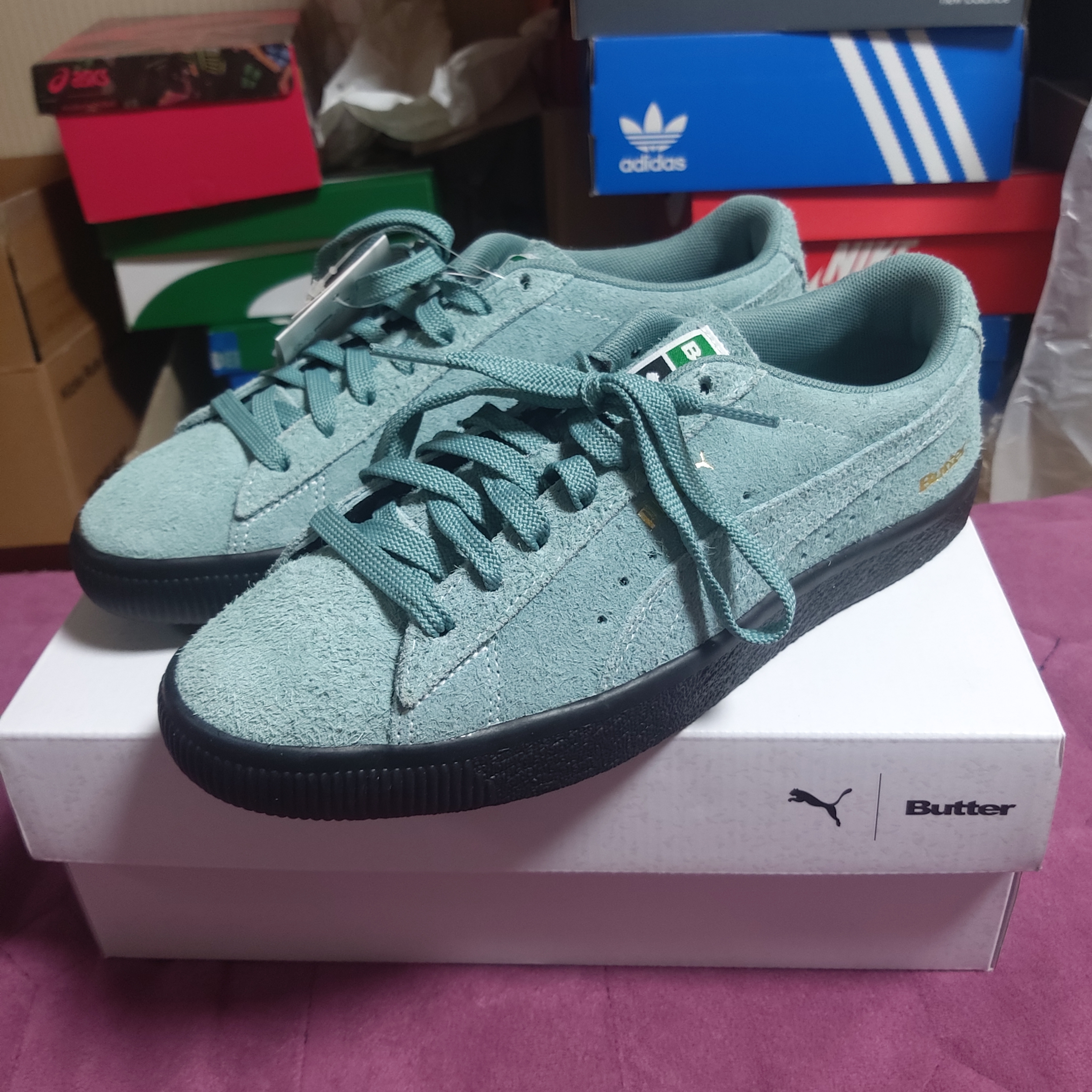 Puma x Butter Goods Suede VTG HS Mineral Blue 착용 스타일
