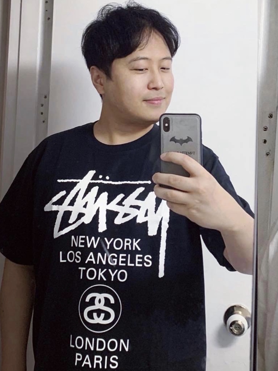 Stussy World Tour T-Shirt Black 착용 스타일