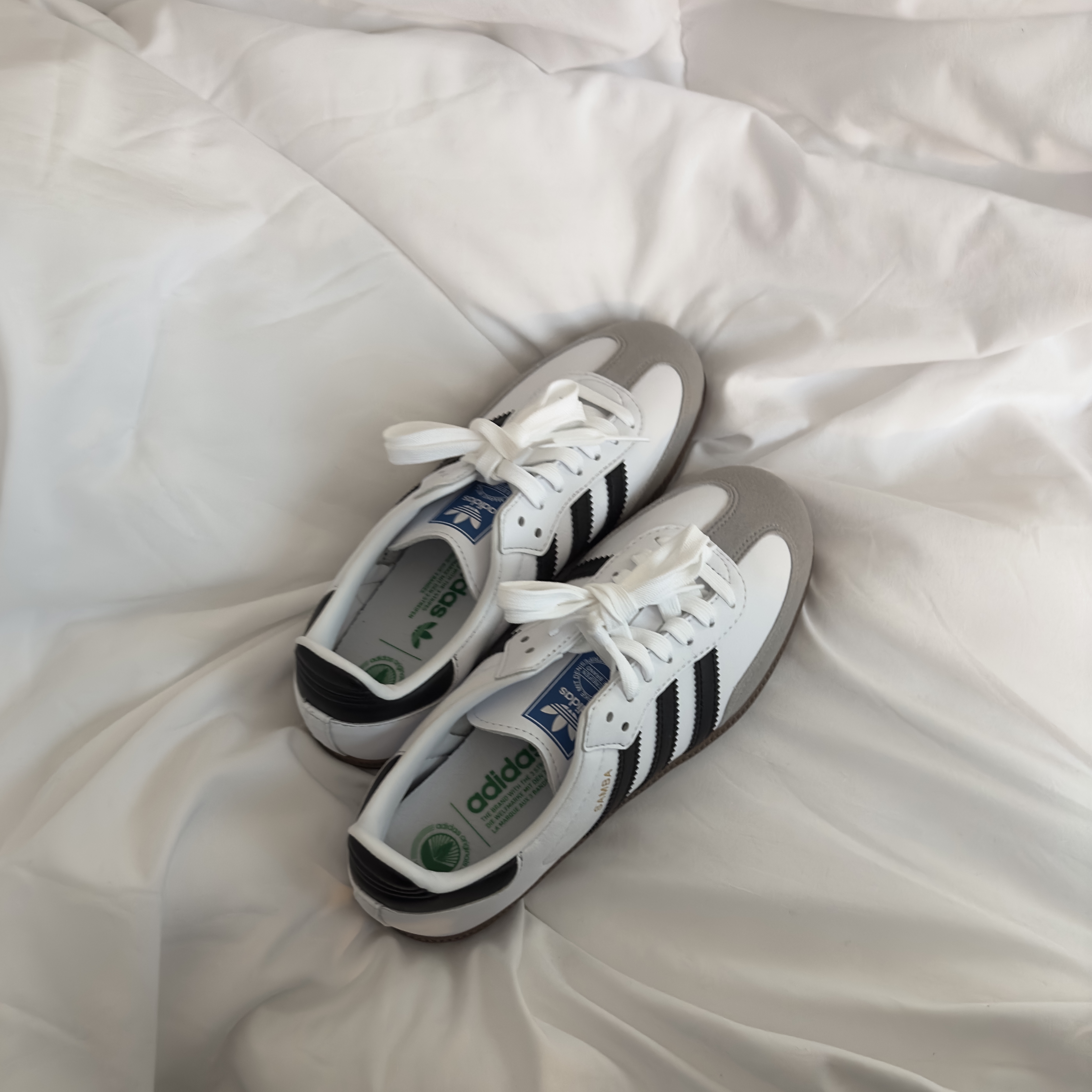 Adidas Samba Vegan White Black 착용 스타일