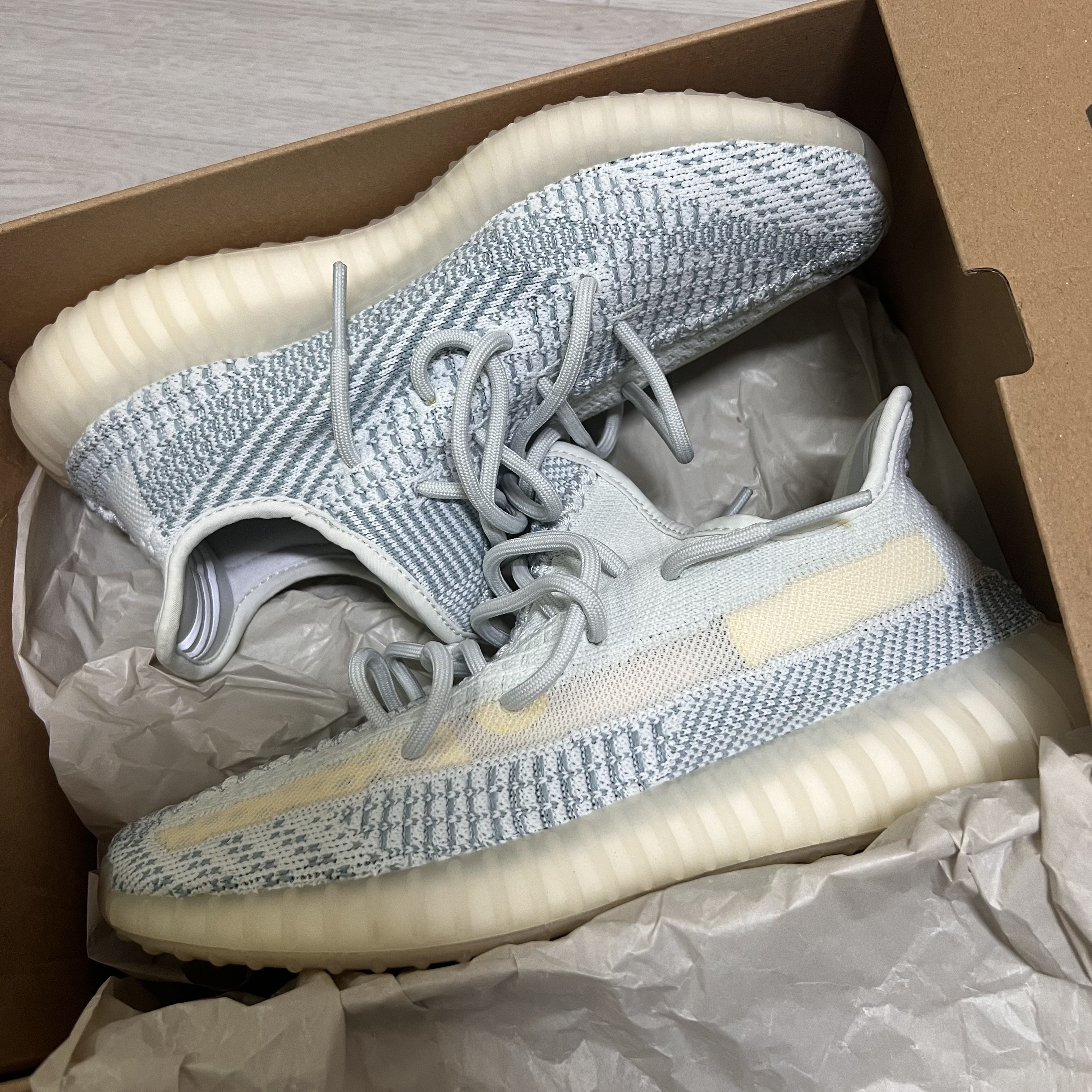 Adidas Yeezy Boost 350 V2 Black Red 2020, Adidas Yeezy Boost 350 V2 Zebra 2017/2019/2020 착용 스타일 - 4