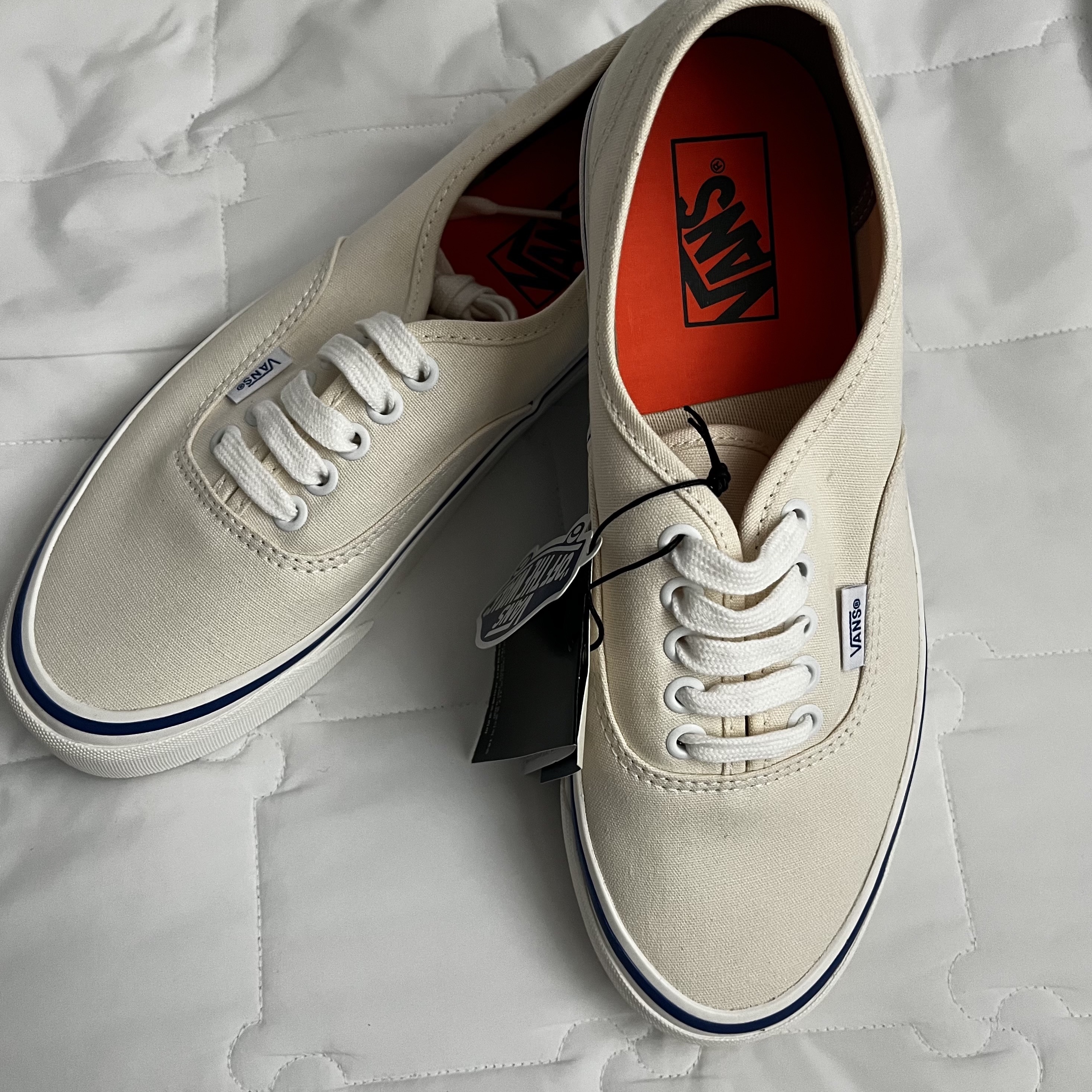 Vans Authentic White 착용 스타일 - 2