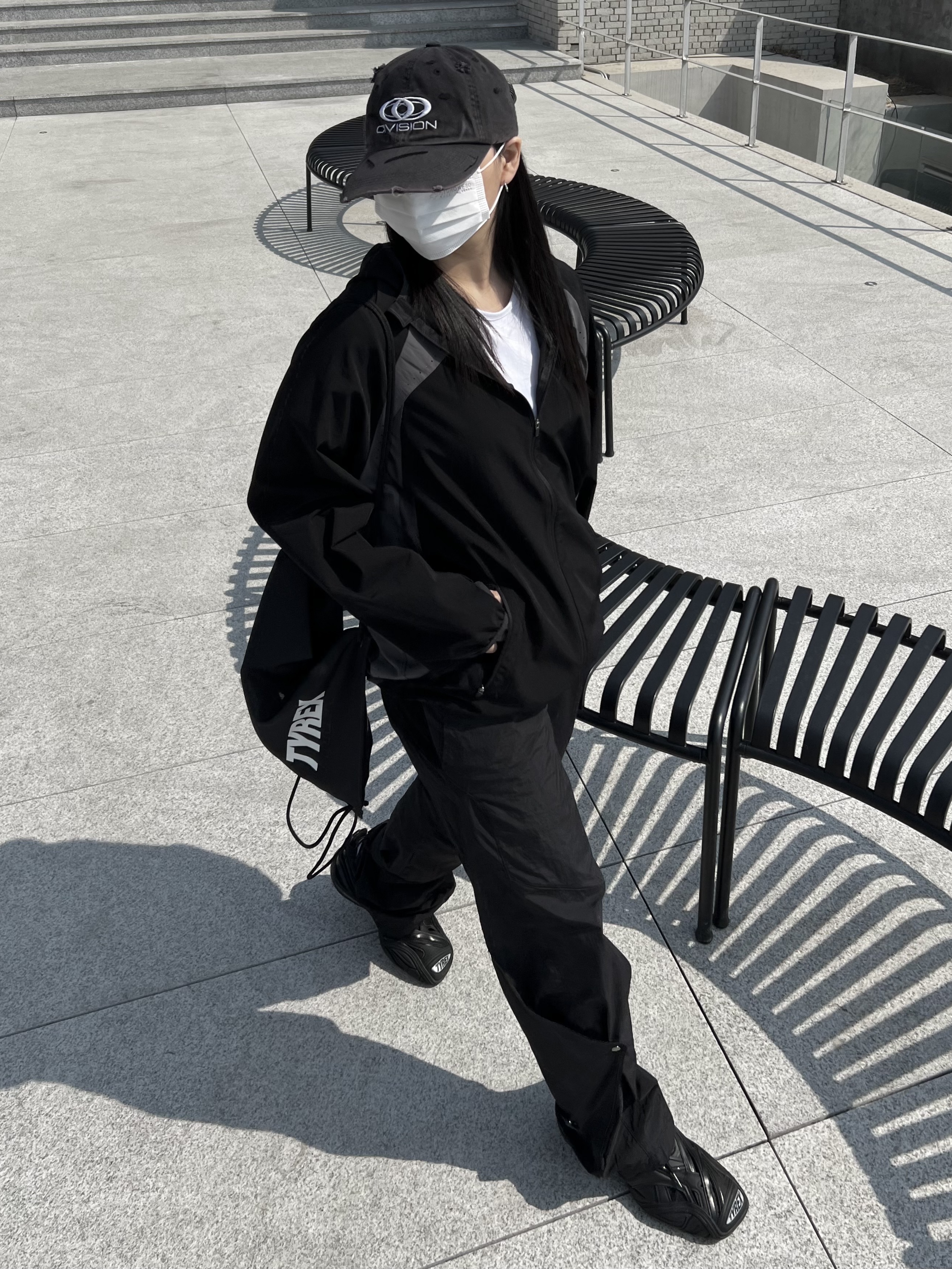 Sansan Gear Running Jacket Black - 22SS, Balenciaga Tyrex Sneakers Black 착용 스타일 - 2