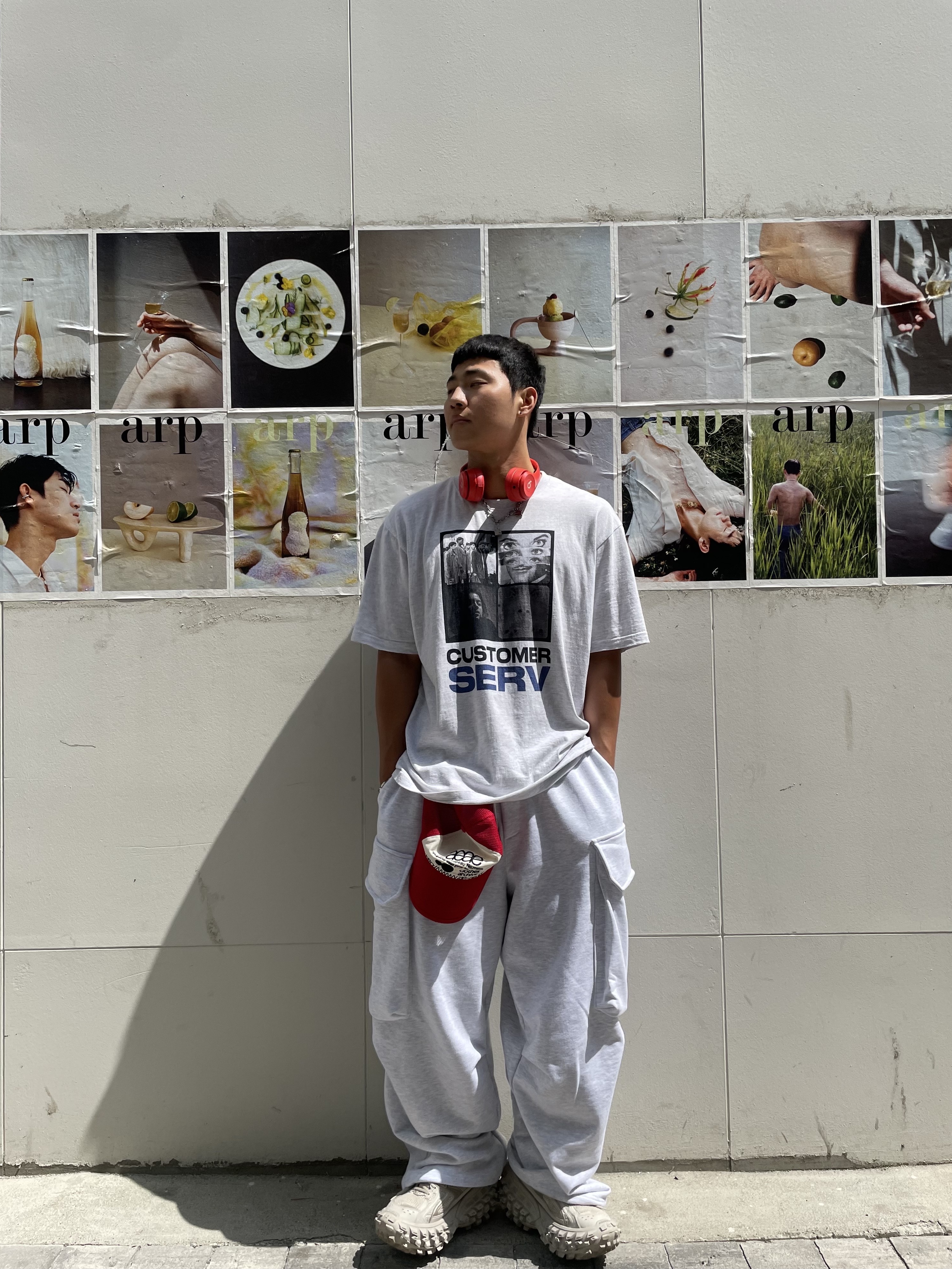 Balenciaga Defender Sneakers Beige 착용 스타일 - 4