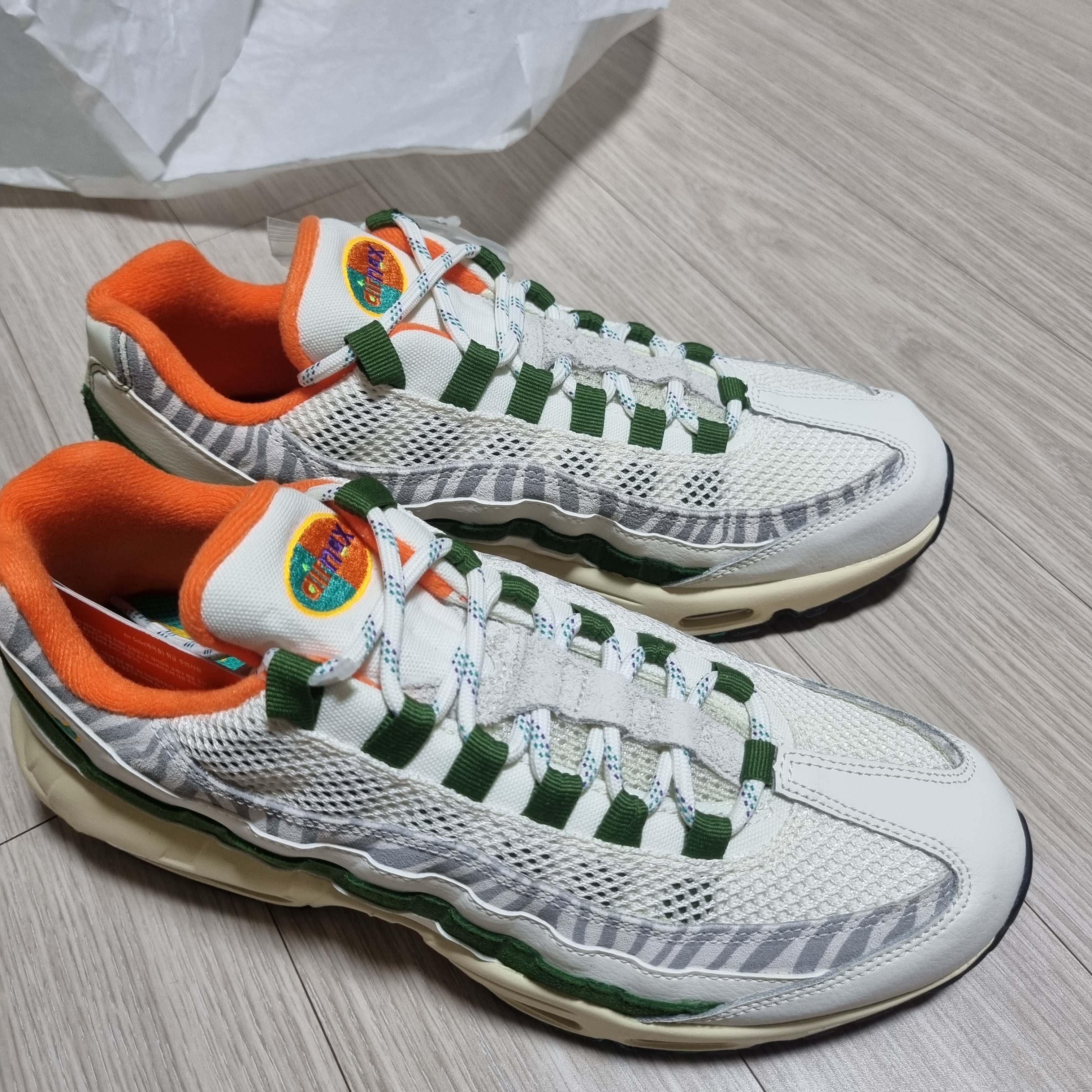 Nike Air Max 95 Era 착용 스타일