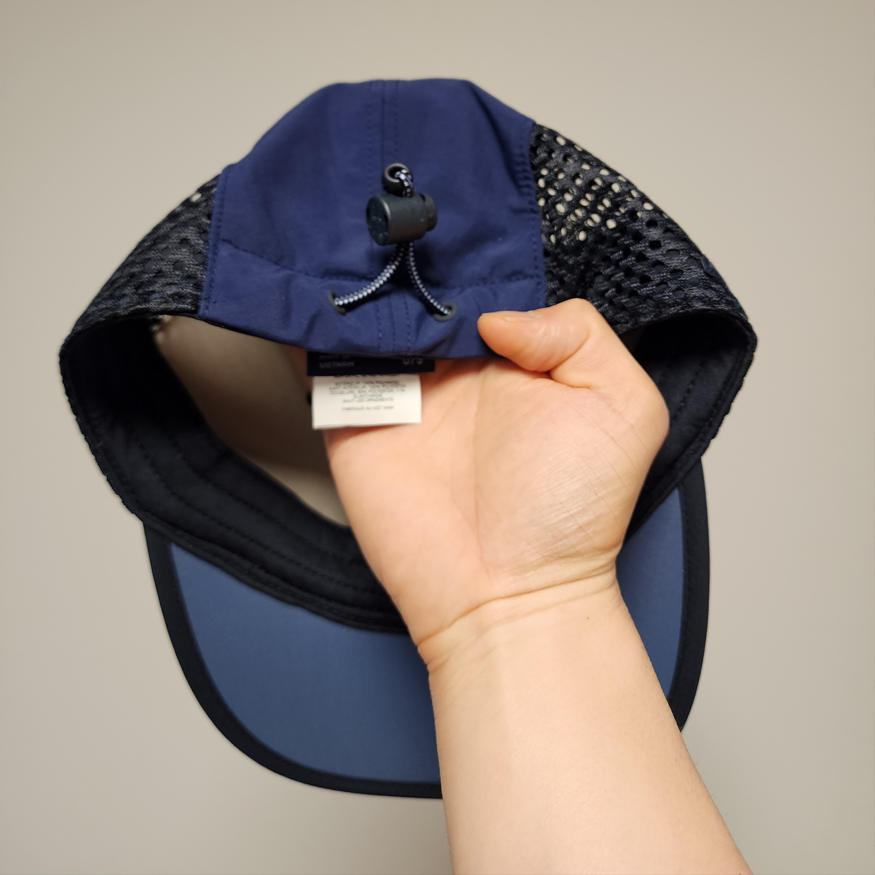 Kith x Columbia PFG Shredder Hat Peacoat 착용 스타일 - 3