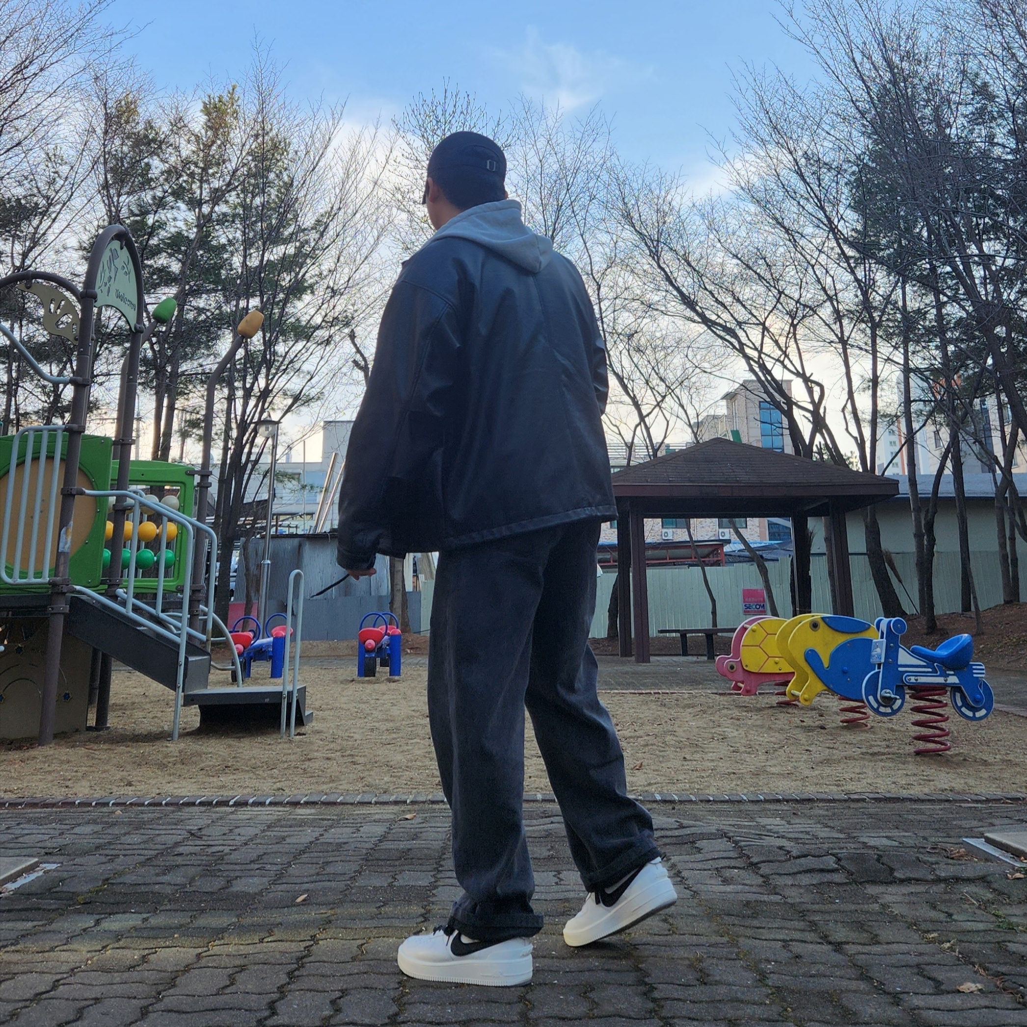 Nike x Ambush Air Force 1 Low SP Phantom 착용 스타일