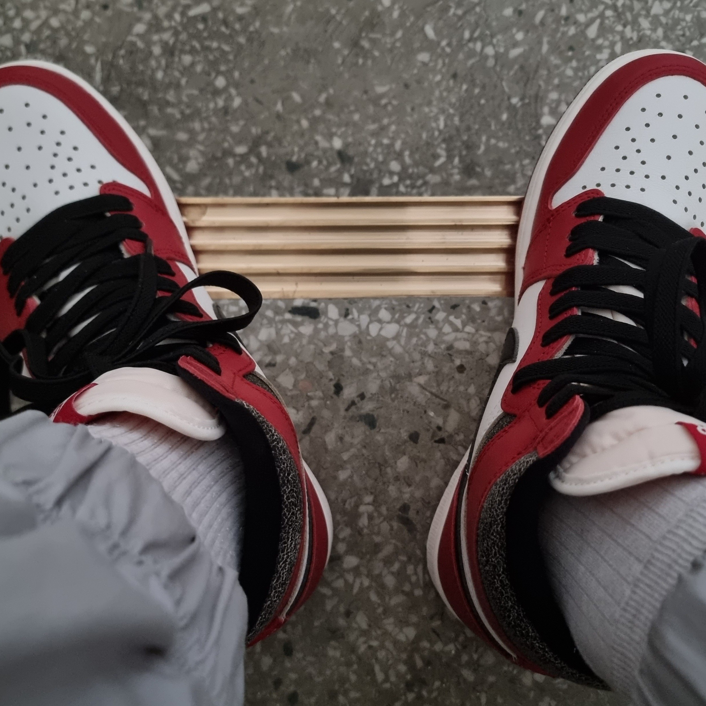 Jordan 1 Retro High OG Chicago 2022 착용 스타일