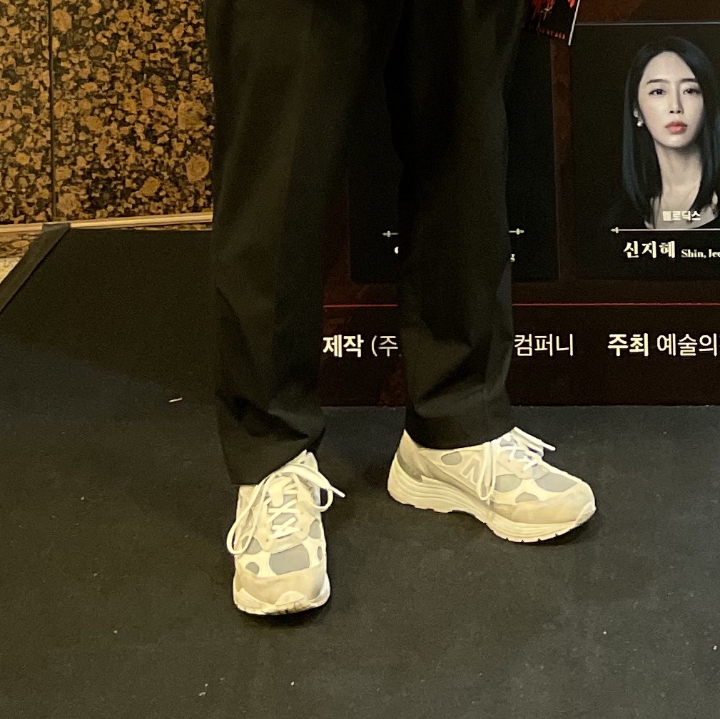 New Balance 992 Made in USA White Silver 착용 스타일