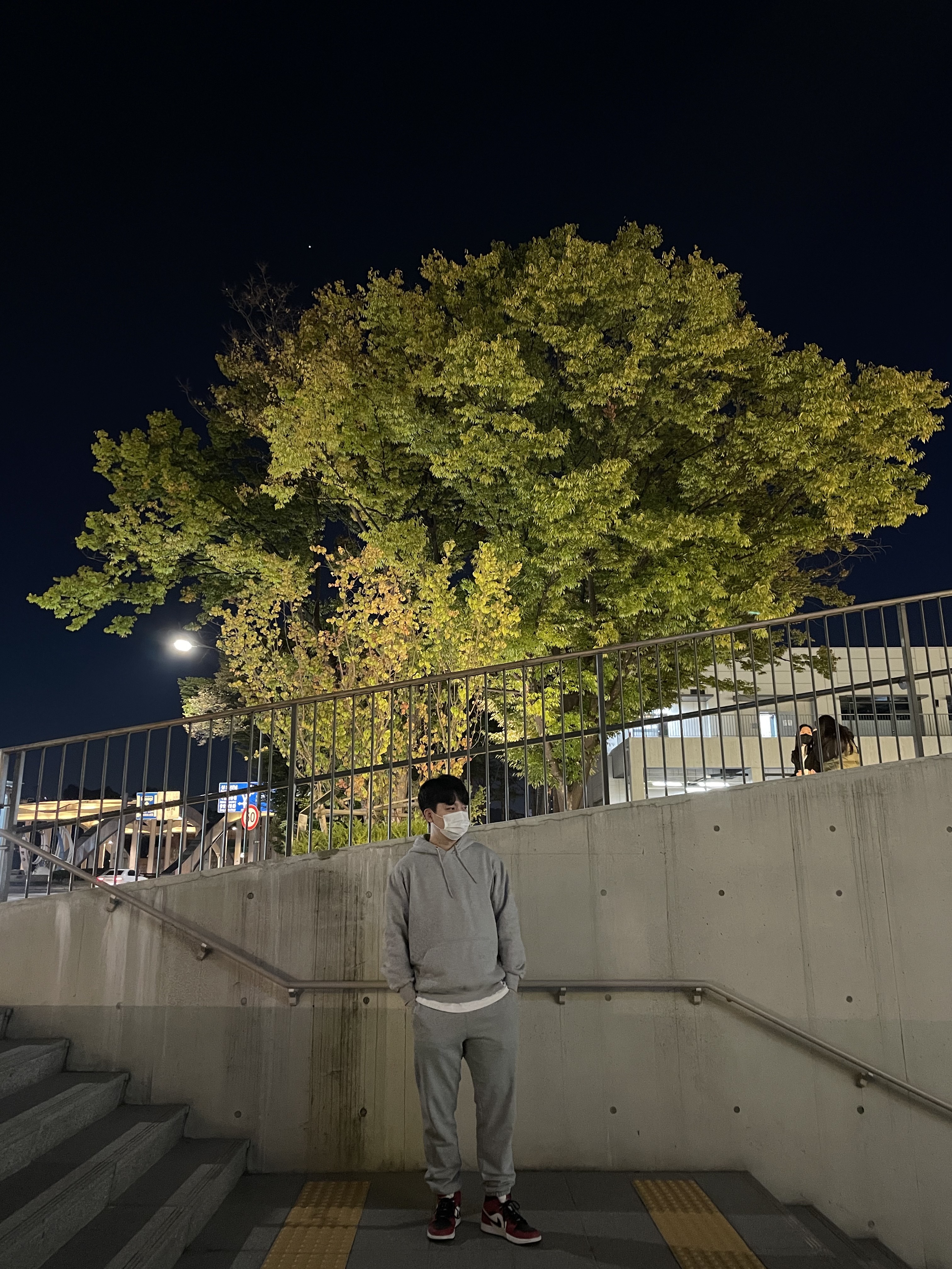 조던 1 미드 시카고 블랙토 착용 스타일