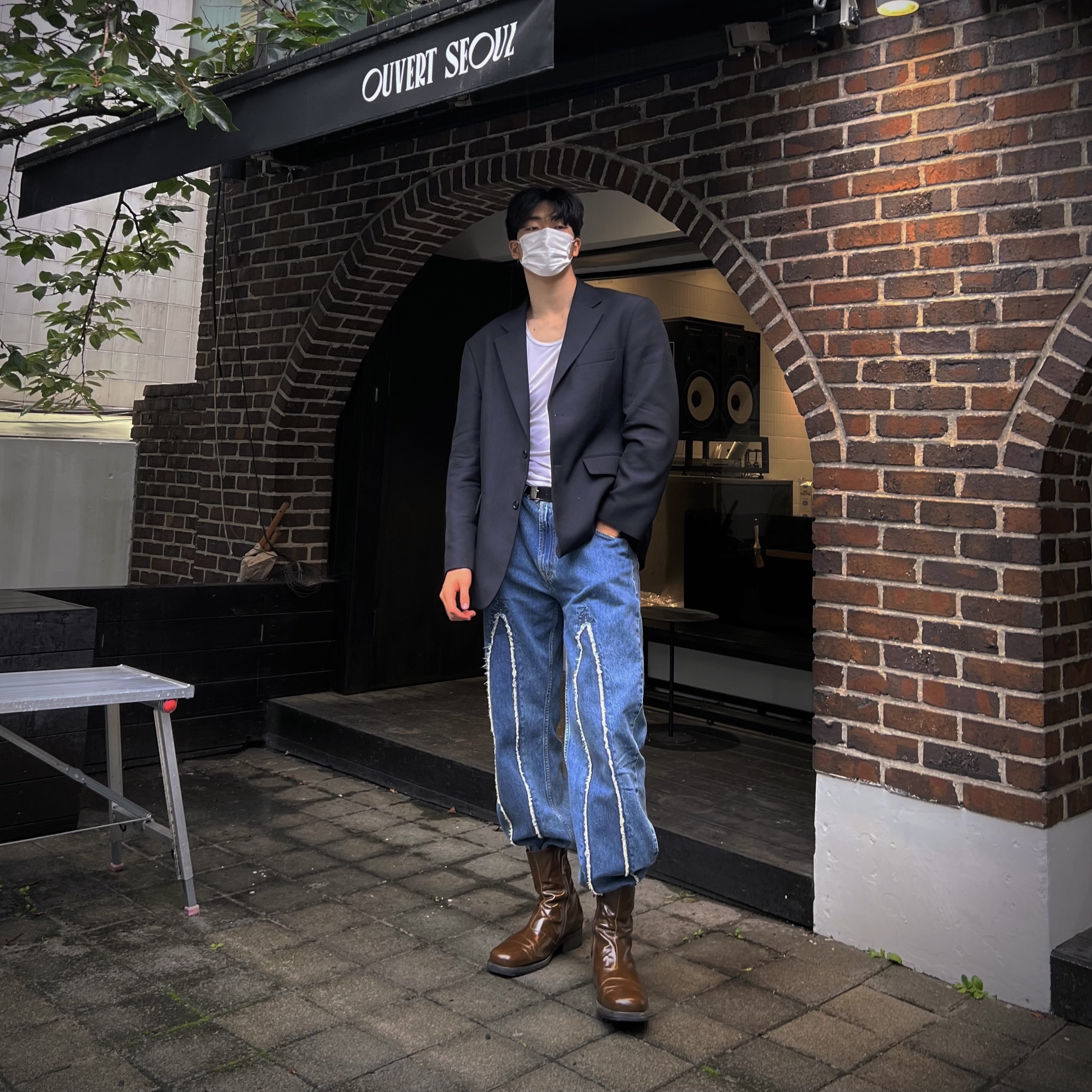 Our Legacy Third Cut Slash Denim, Our Legacy Camion Boot Olive Leather 착용 스타일 - 1