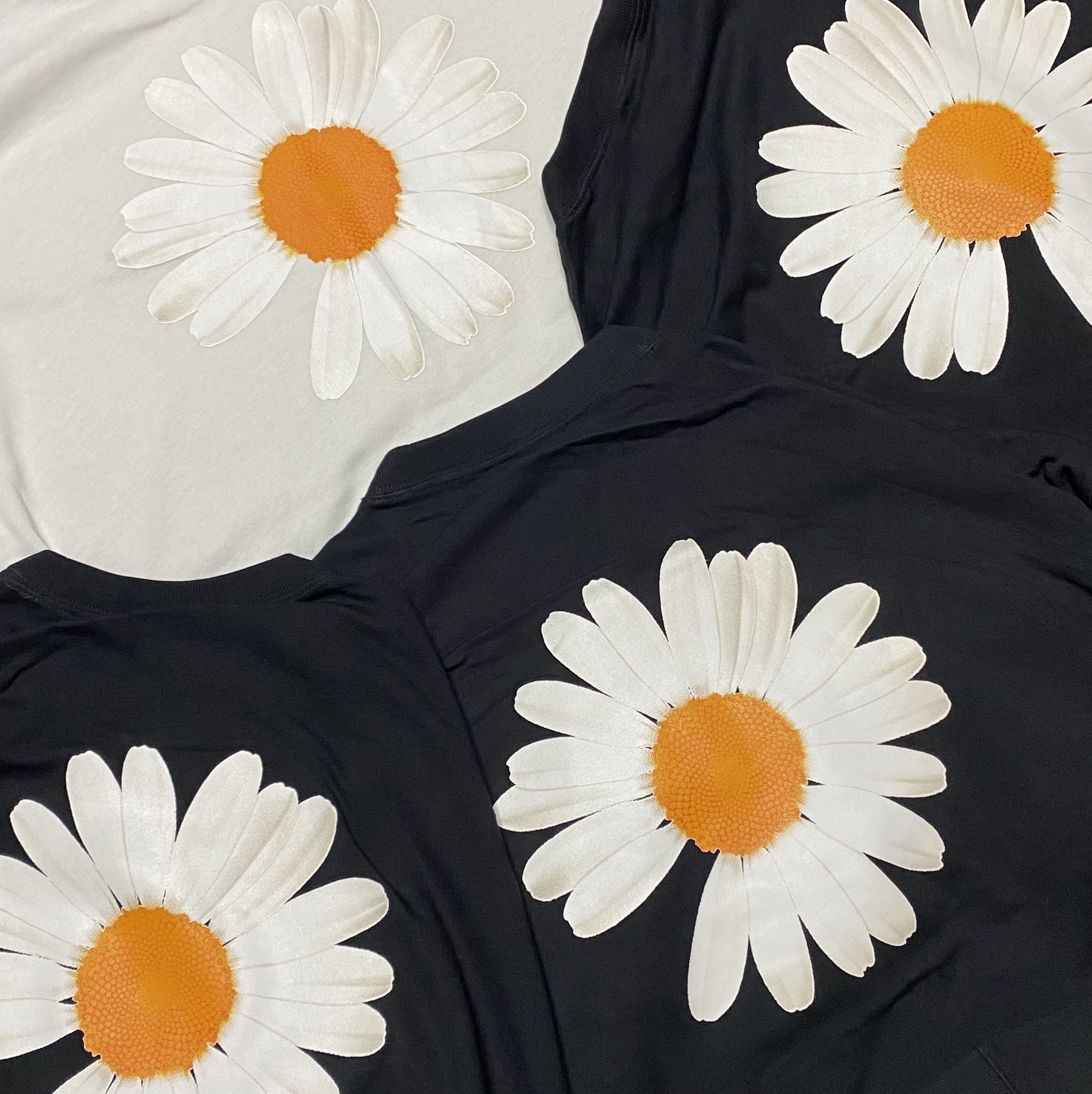 Nike x Peaceminusone LS T-Shirt White (DR0098-100), Nike x Peaceminusone LS T-Shirt Black (DR0098-010) 착용 스타일