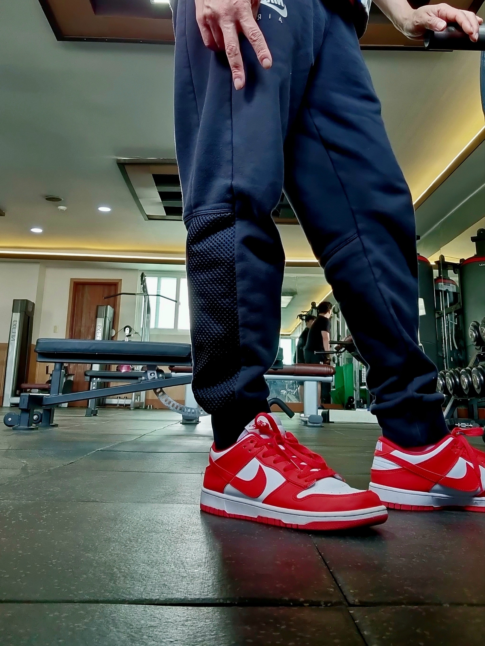 Nike Dunk Low SP University Red 2020 착용 스타일 - 2