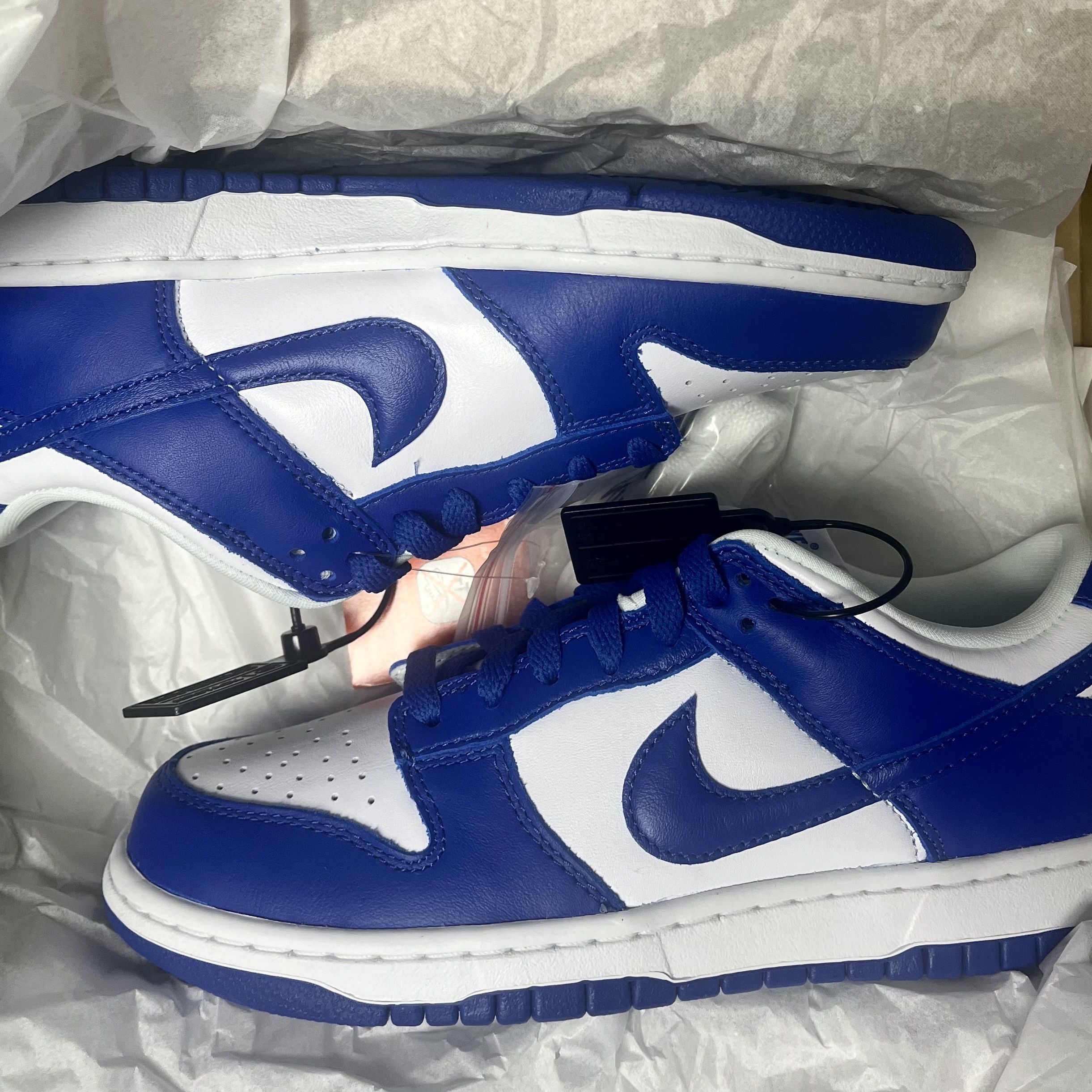 Nike Dunk Low SP Kentucky 2022 착용 스타일