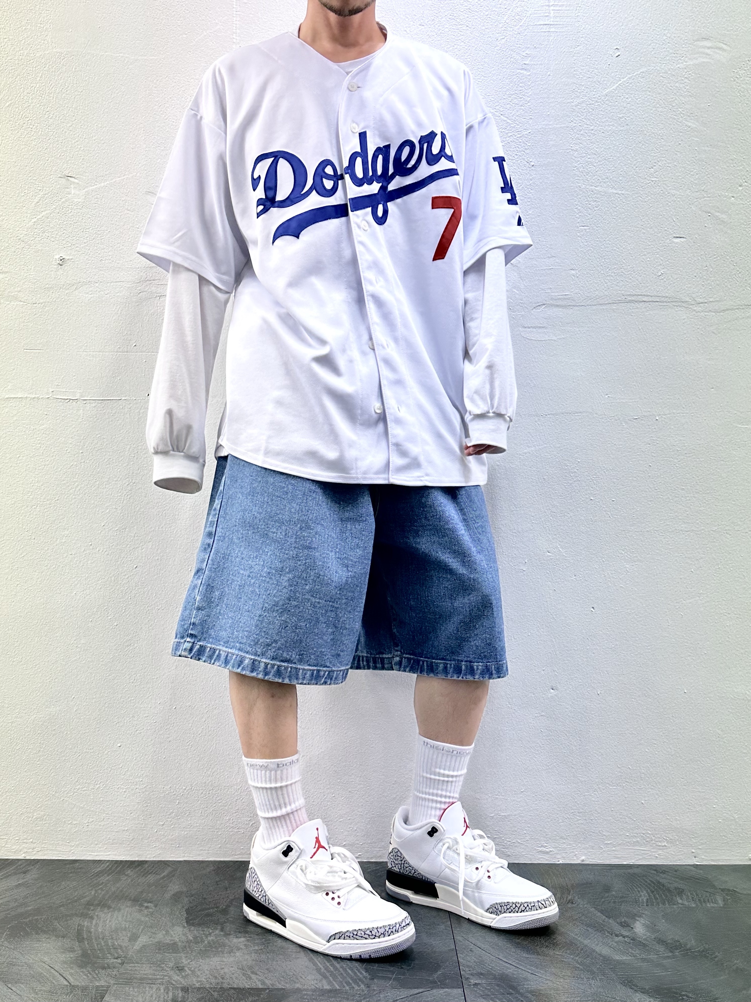 Jordan 3 Retro White Cement Reimagined 착용 스타일