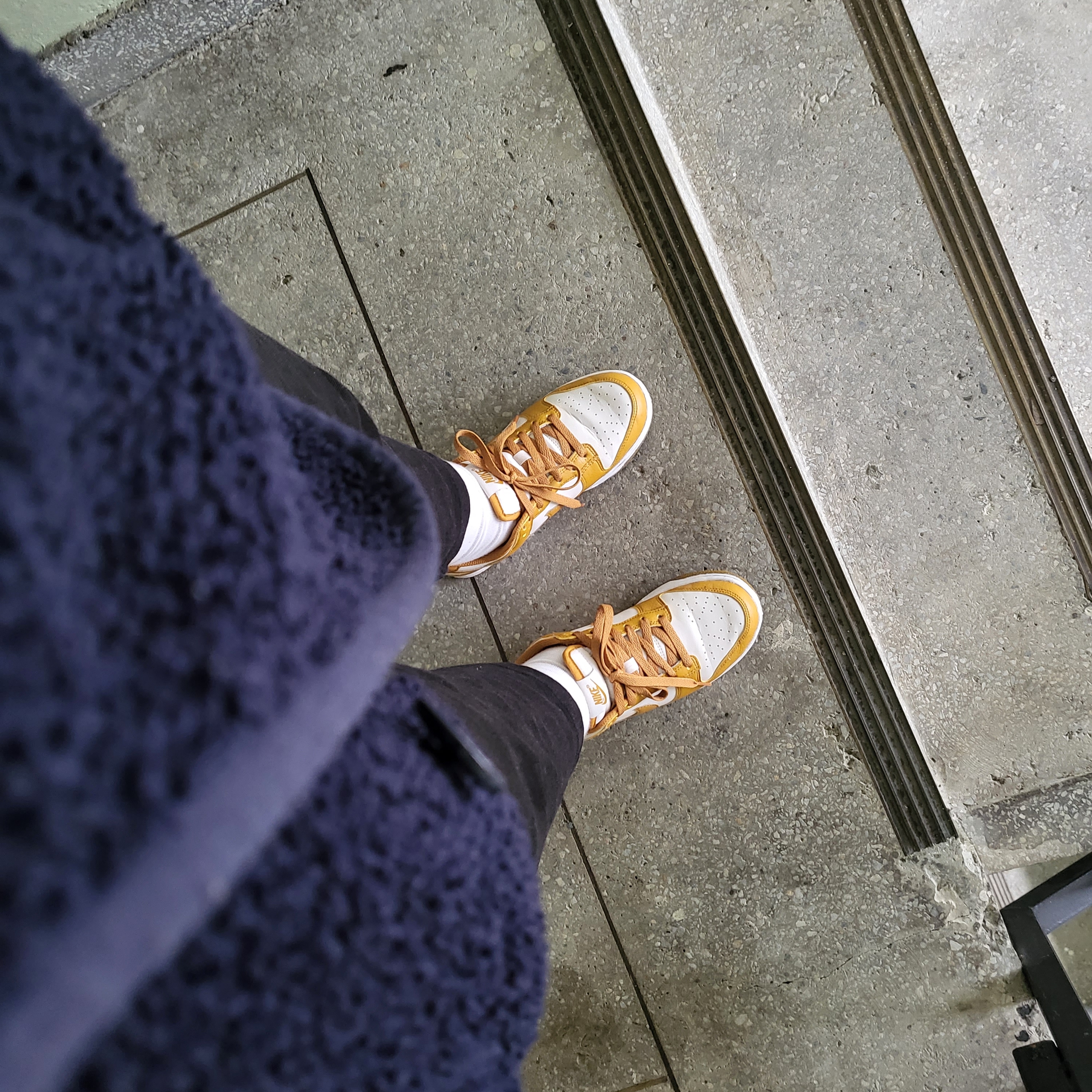 (W) Nike Dunk Low Next Nature Phantom 착용 스타일