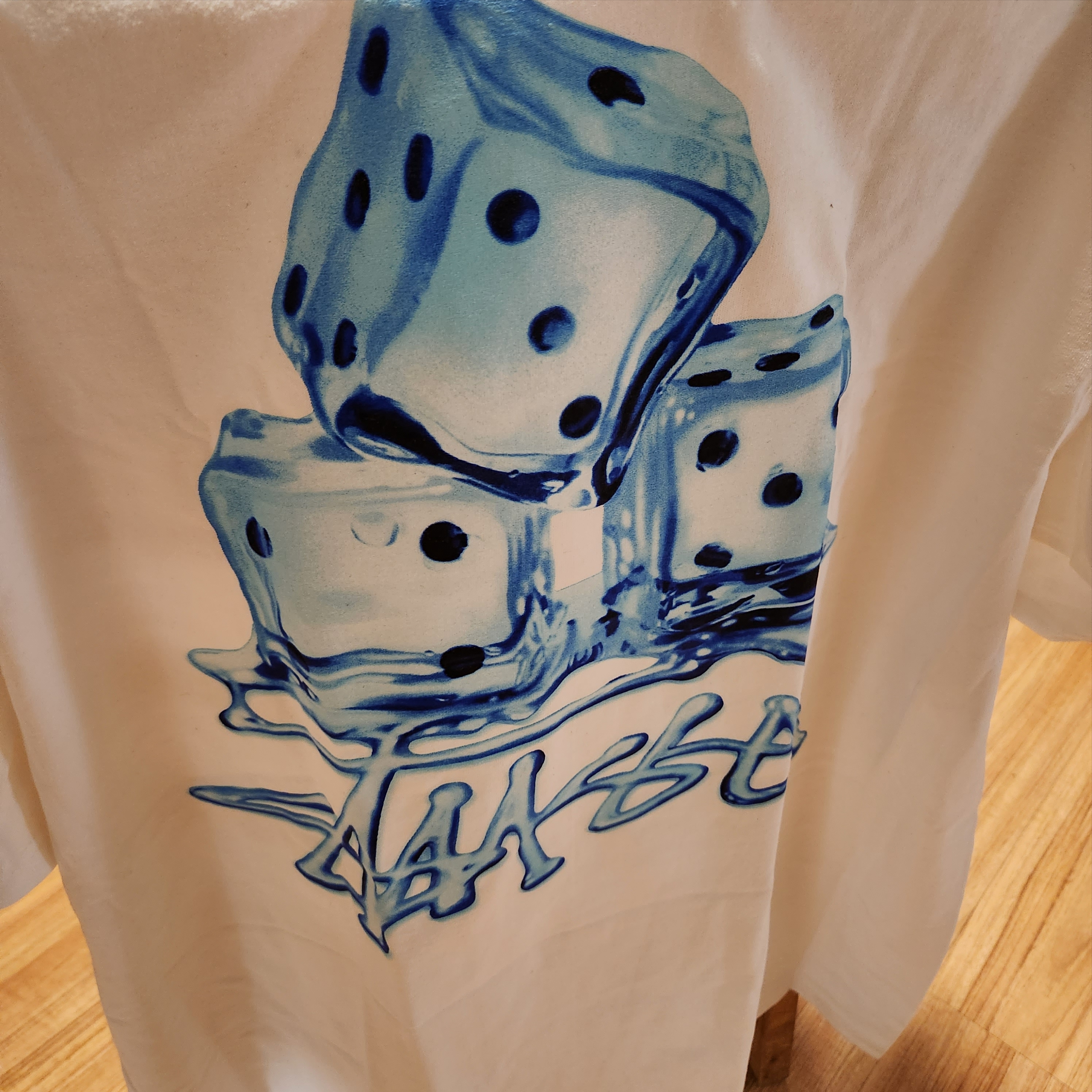 Stussy Melted T-Shirt White 착용 스타일