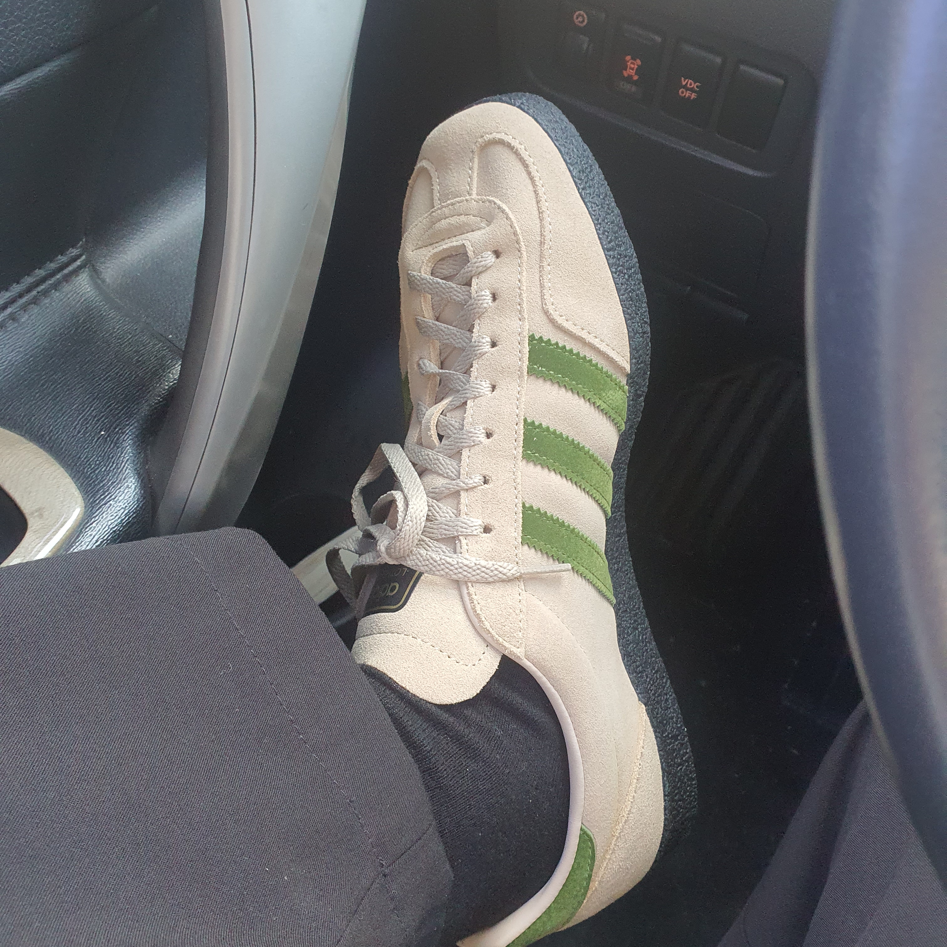 Adidas Spezial Lotherton Tech Gold Craft Green 착용 스타일