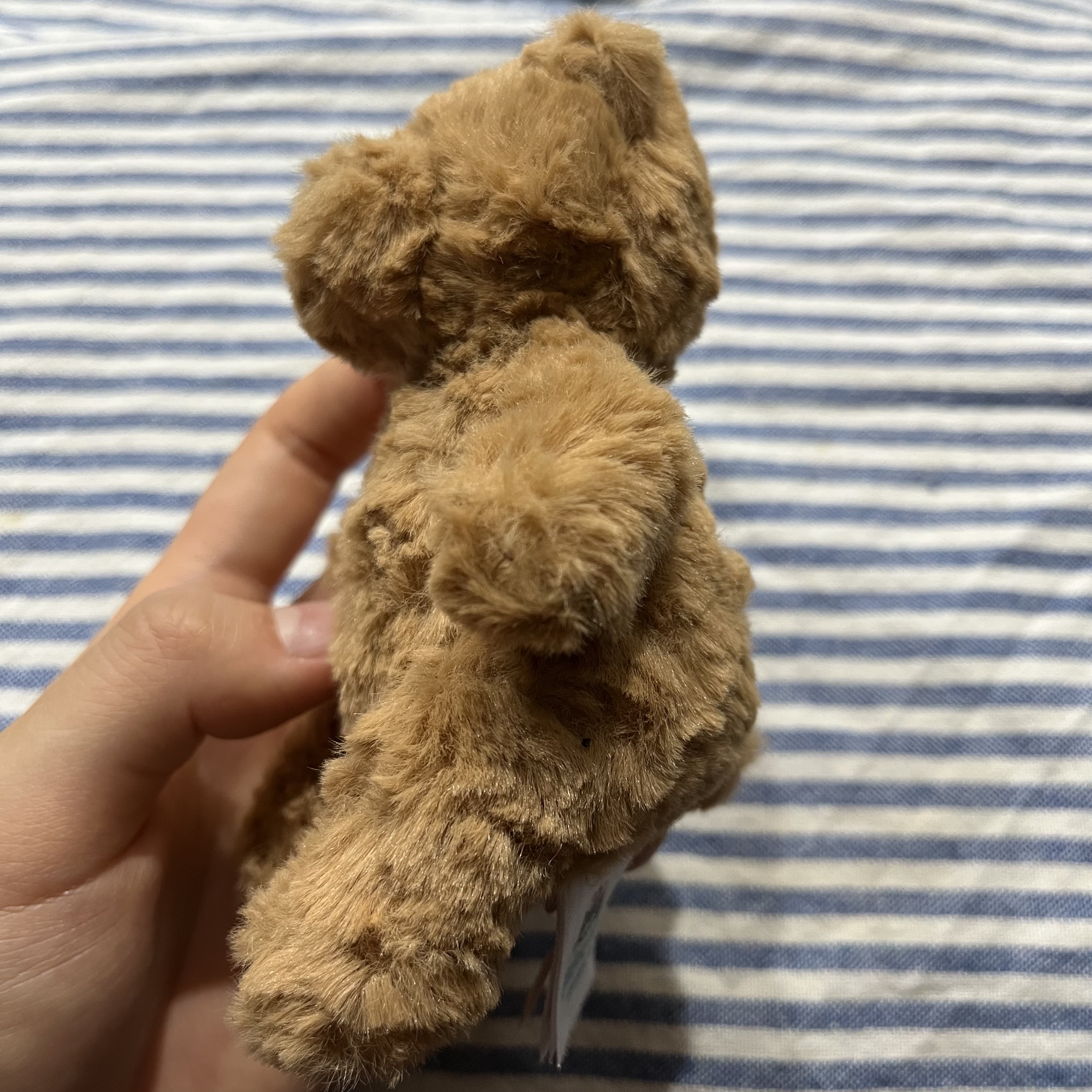 Jellycat Bartholomew Bear Bag Charm Brown 착용 스타일 - 5