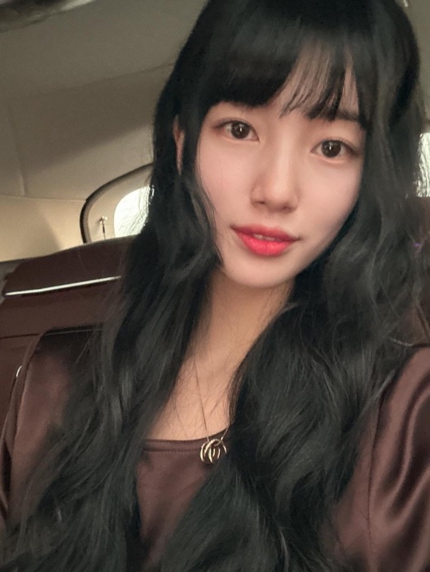(W) Ganni Lace Blouse Mole 착용 스타일 - 1