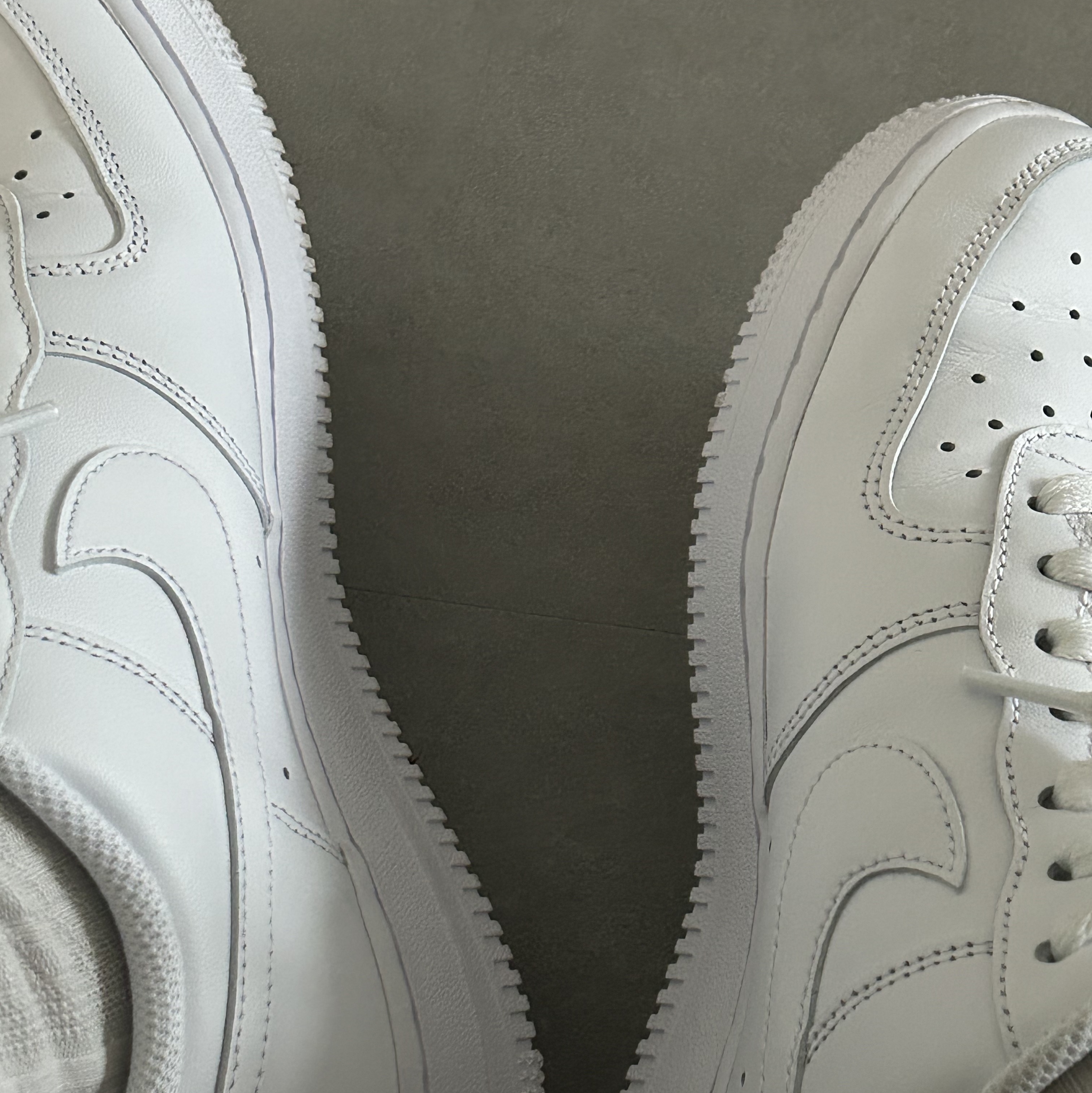 Nike Air Force 1 '07 Low White 착용 스타일