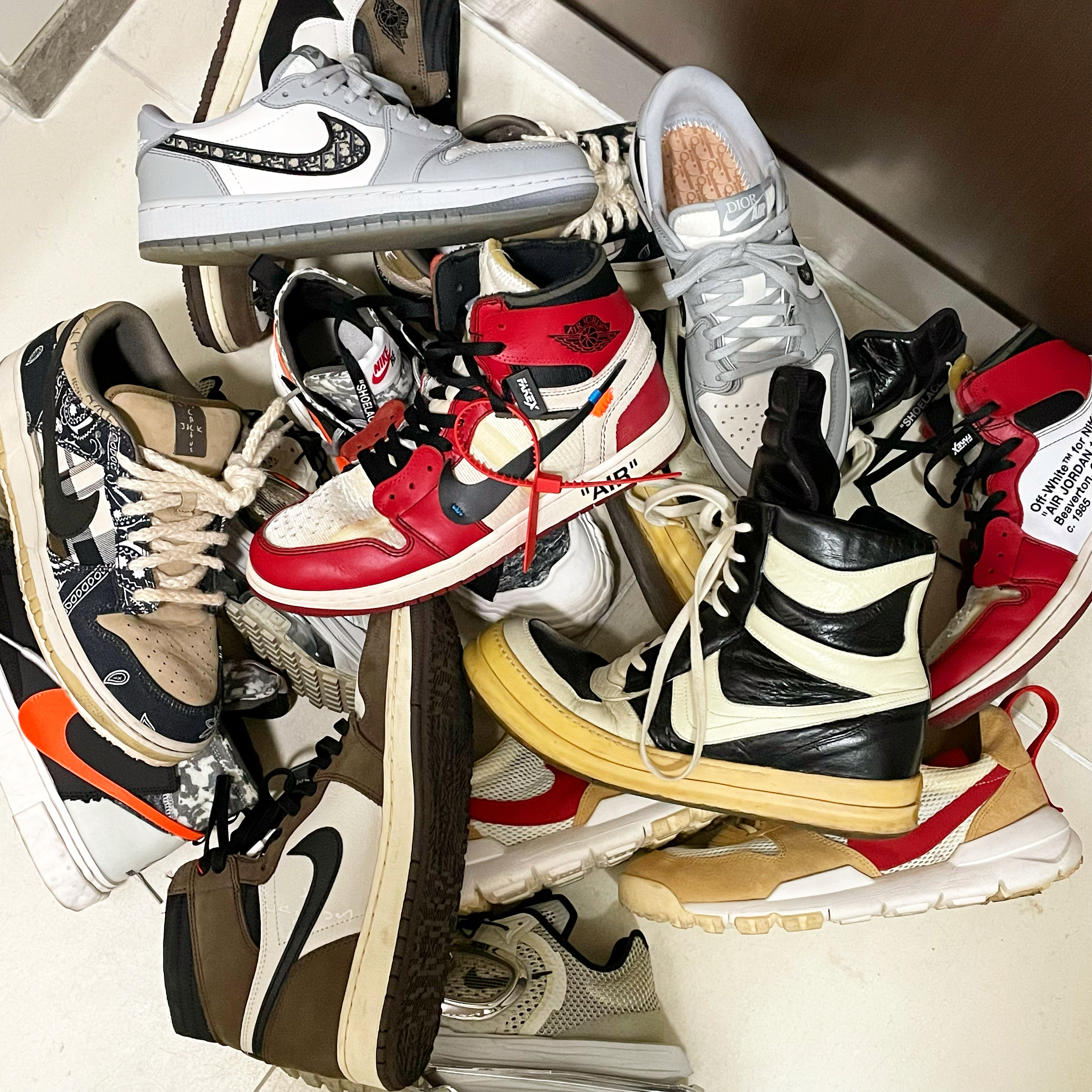 Jordan 1 x Dior Low OG 착용 스타일 - 4