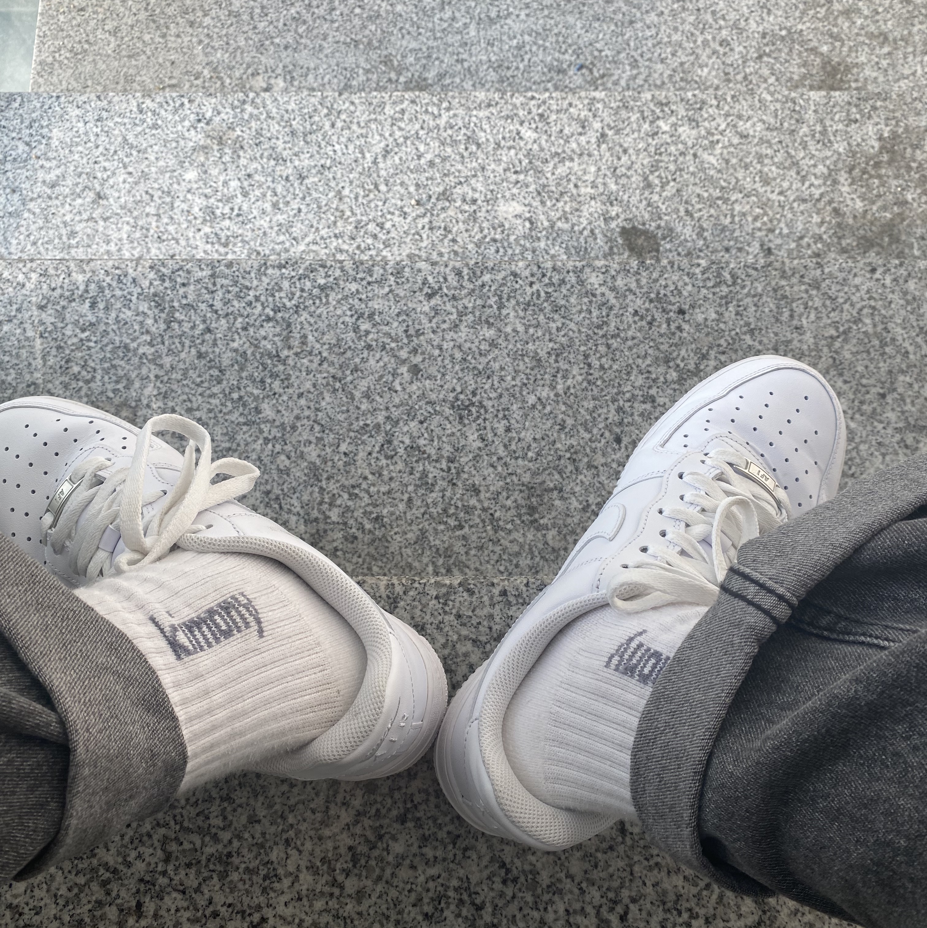 Nike Air Force 1 '07 Low White 착용 스타일
